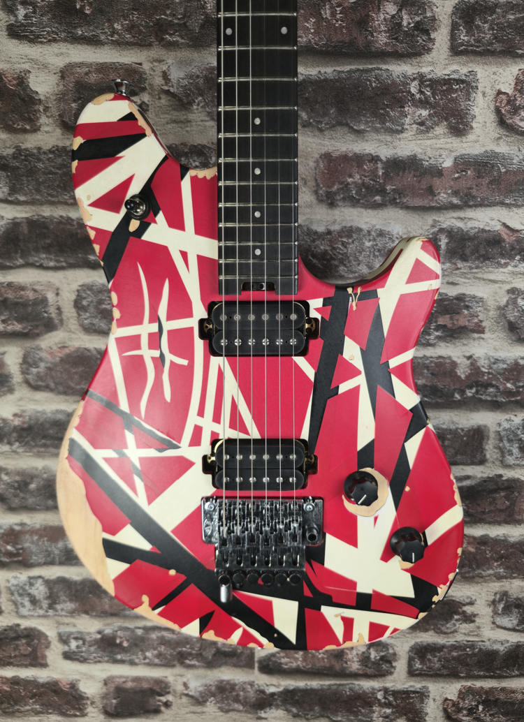 EVH Limited Edition Wolfgang Special Striped Series