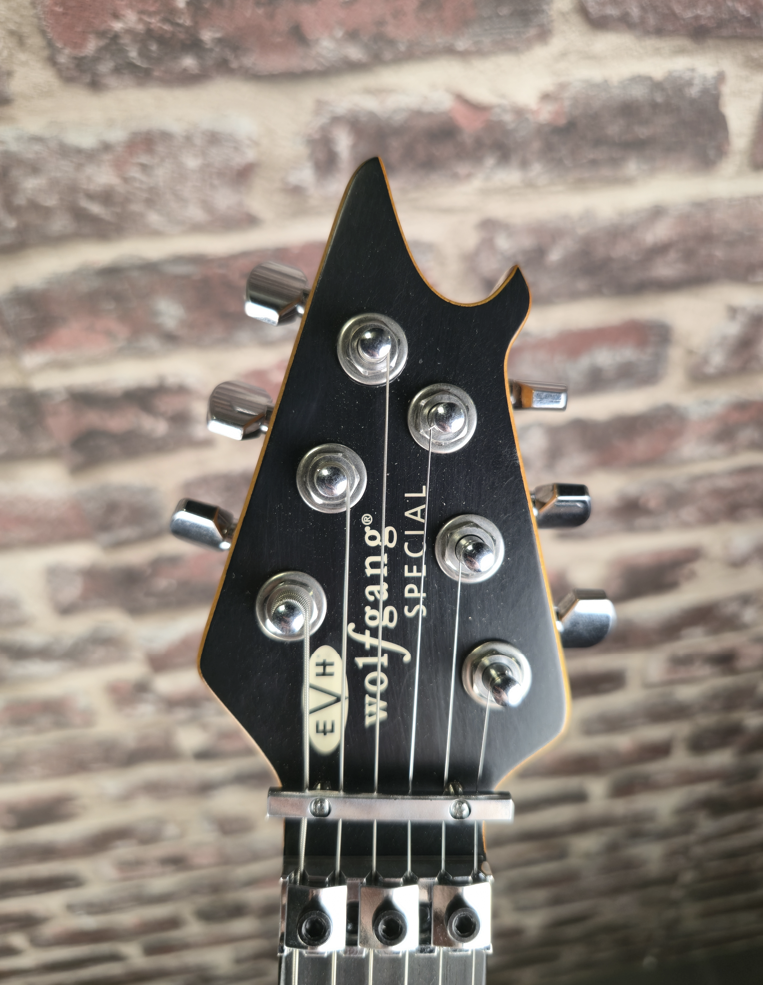 EVH Limited Edition Wolfgang Special Striped Series