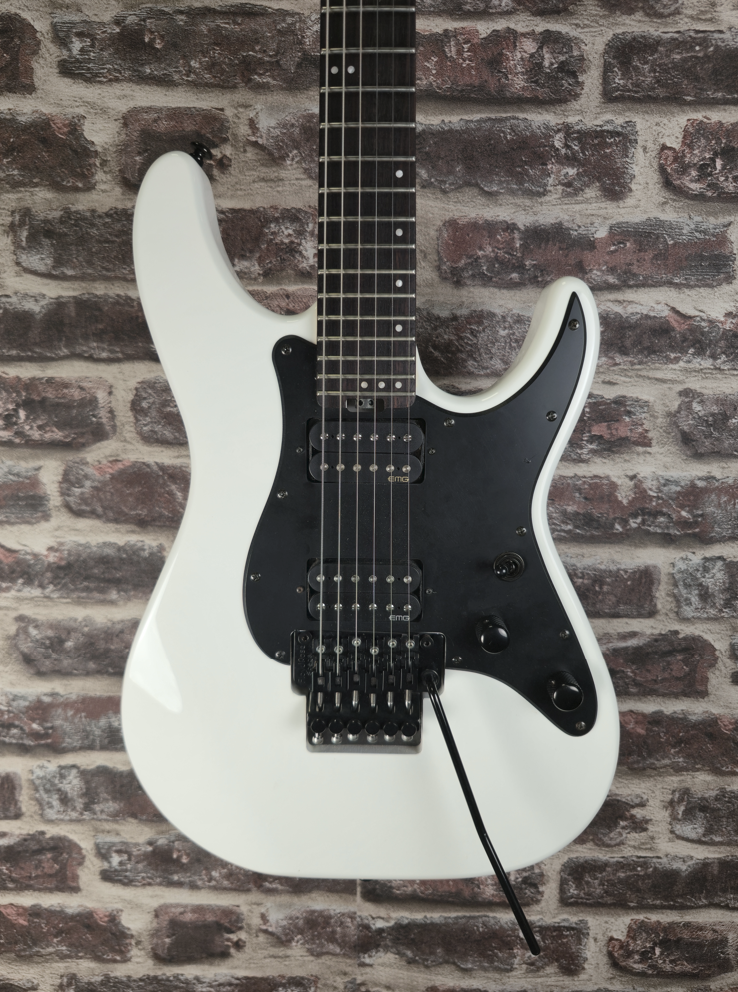 Schecter Sun Valley Super Shredder FR White