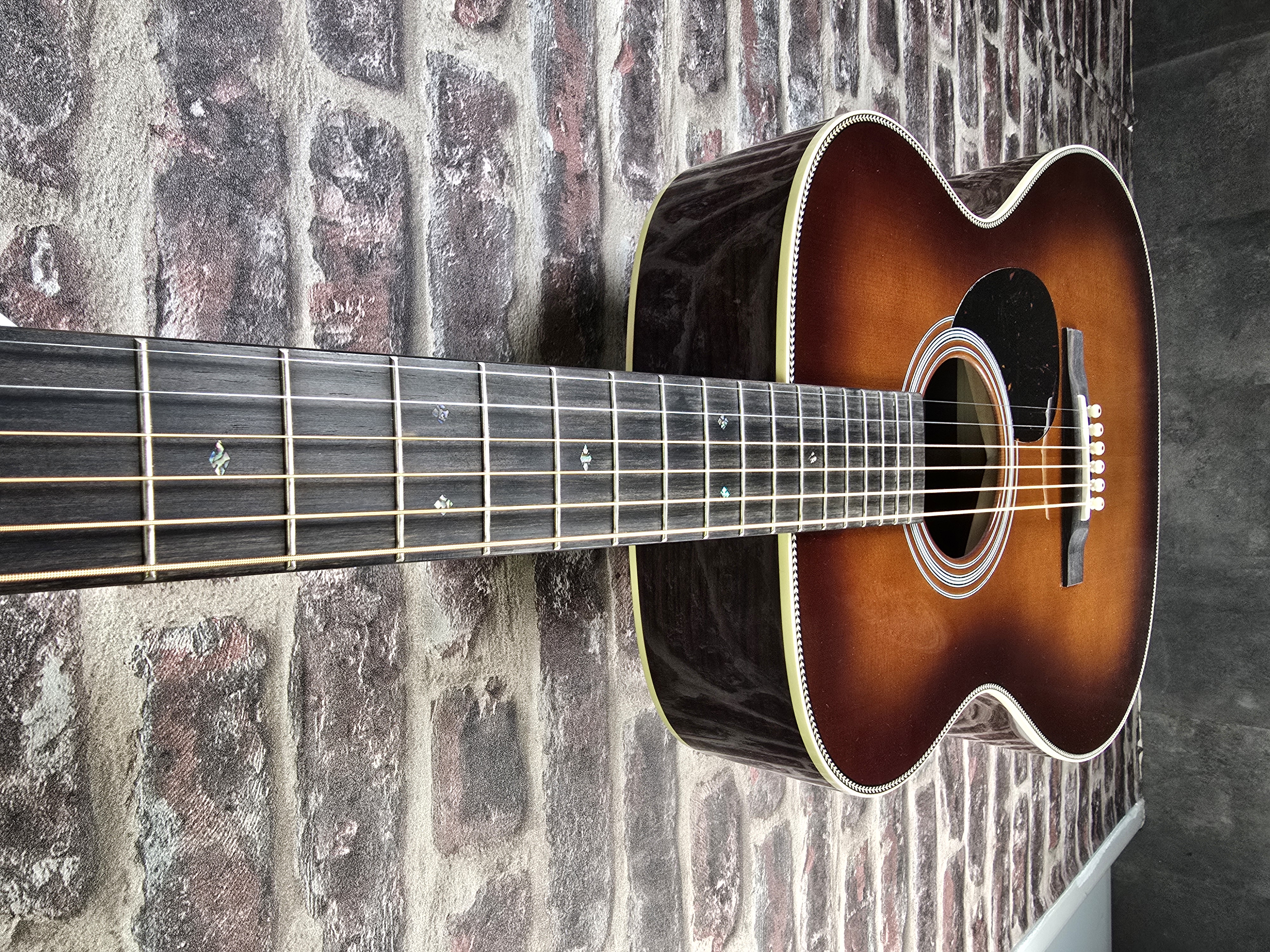 Martin OM‑28 Ambertone Golden Era