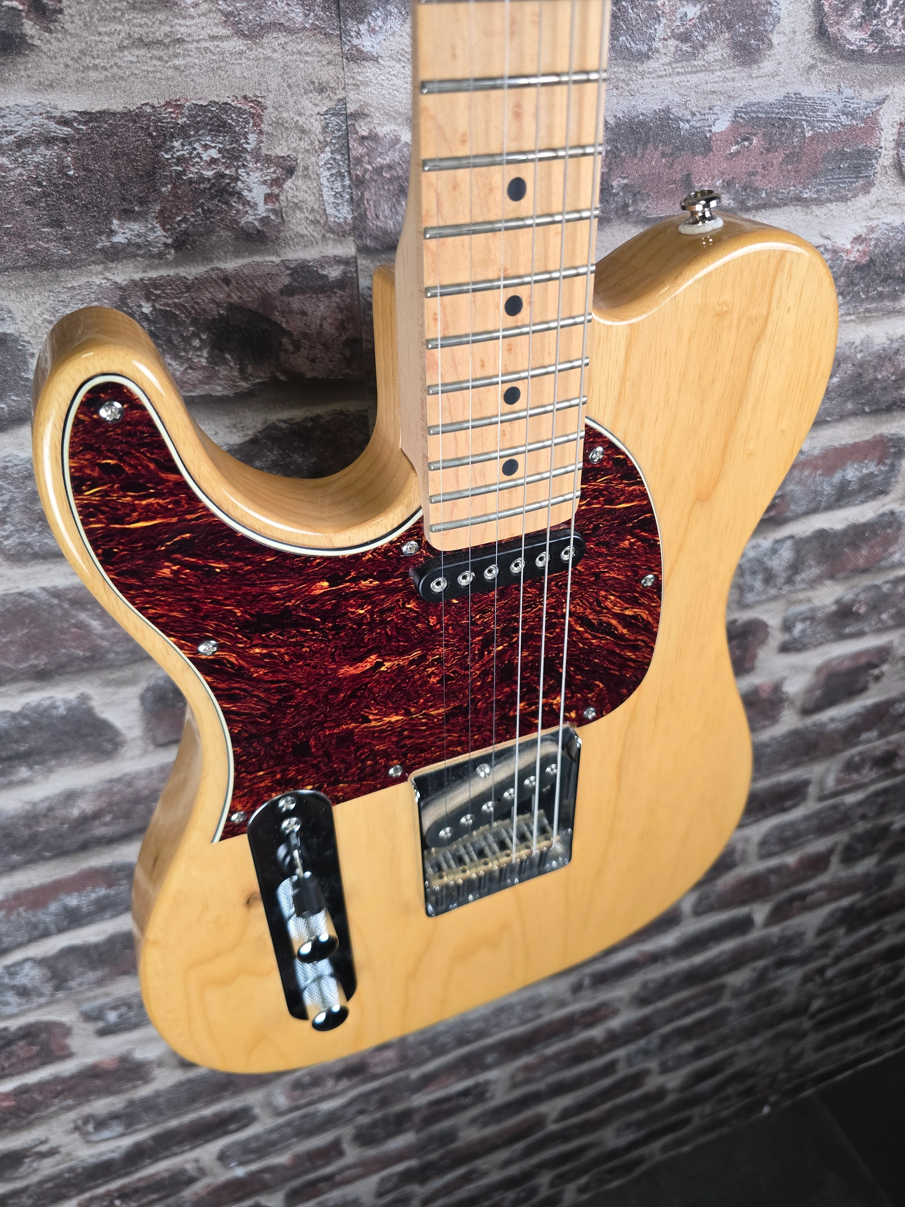 G&L Asat Tribute Nat LH OCCASION