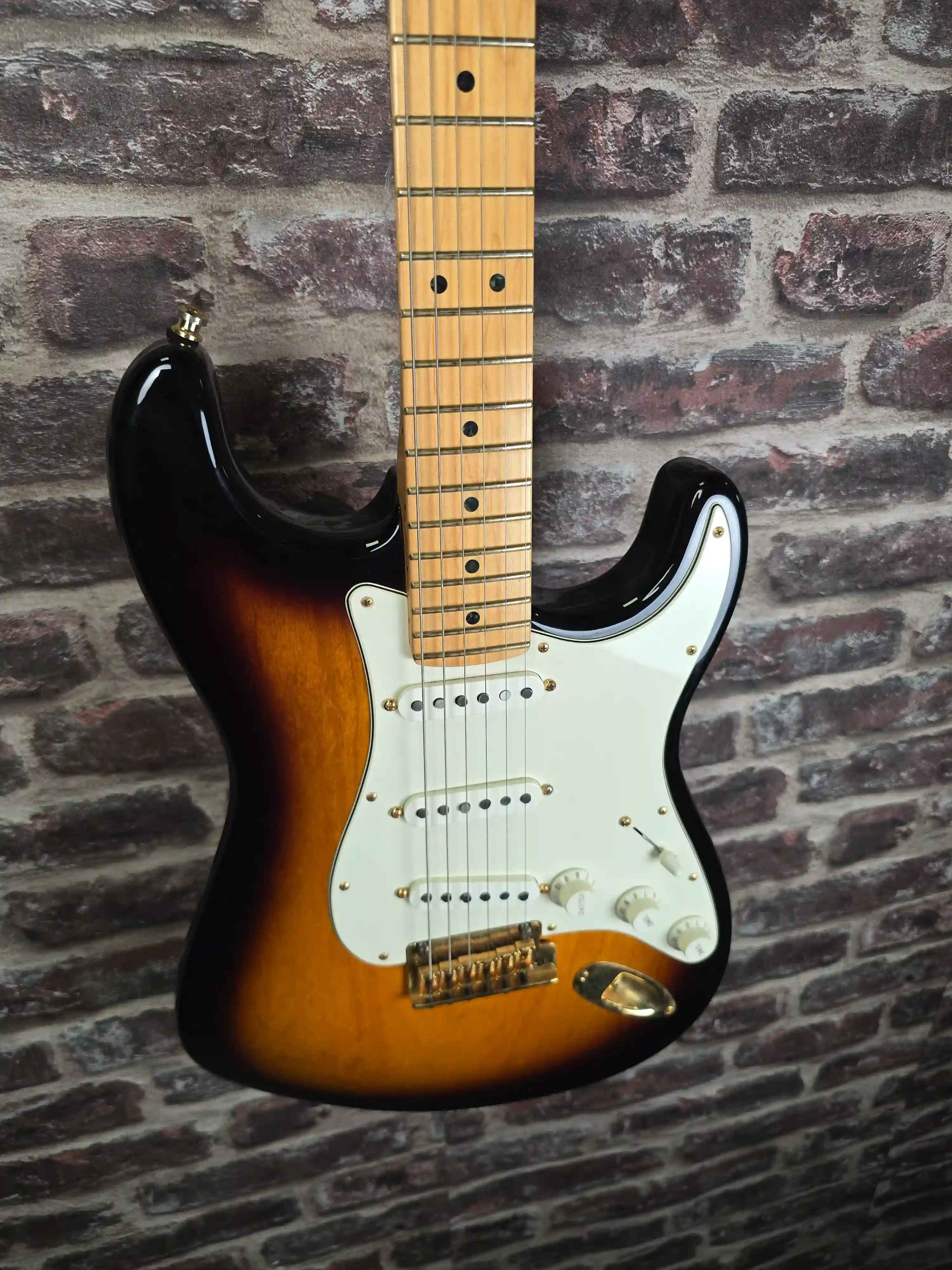 Fender 60th Anniversary Commemorative Stratocaste (2014) OCCASION