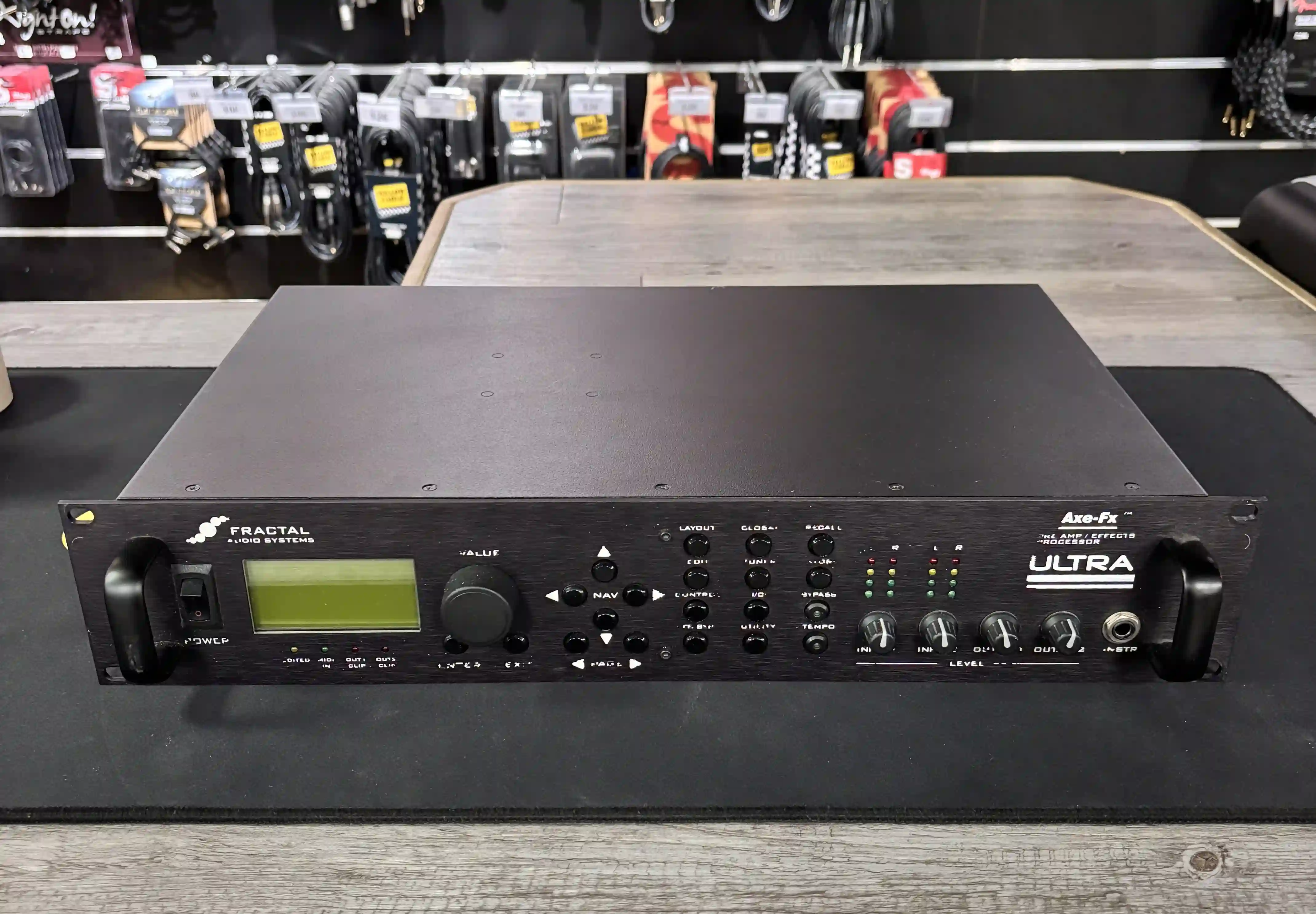 Fractal Axe‑Fx Ultra