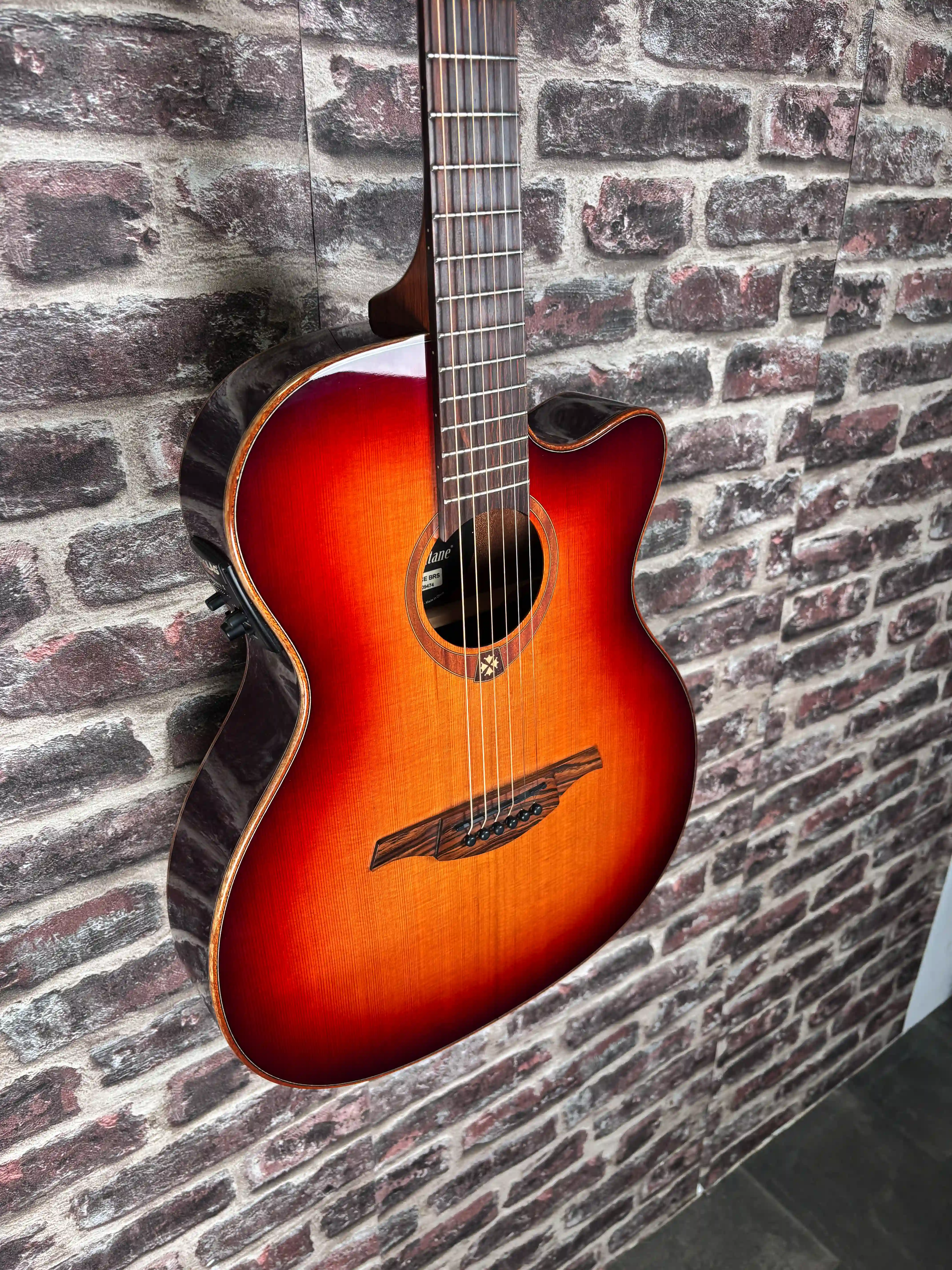 Lag Tramontane T100ASCE BRS OCCASION