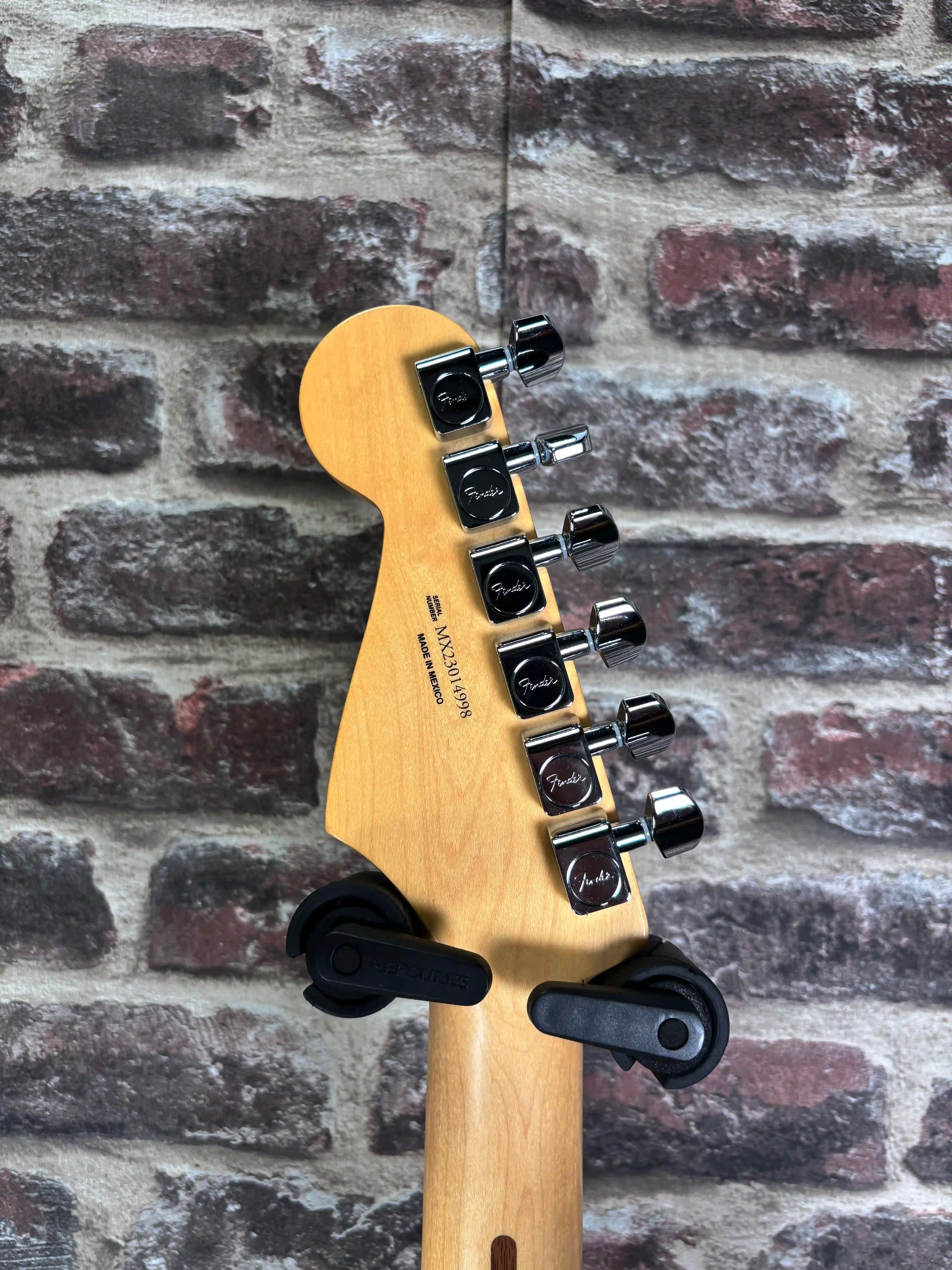 Fender Player Stratocaster Candy Apple Red Stock B