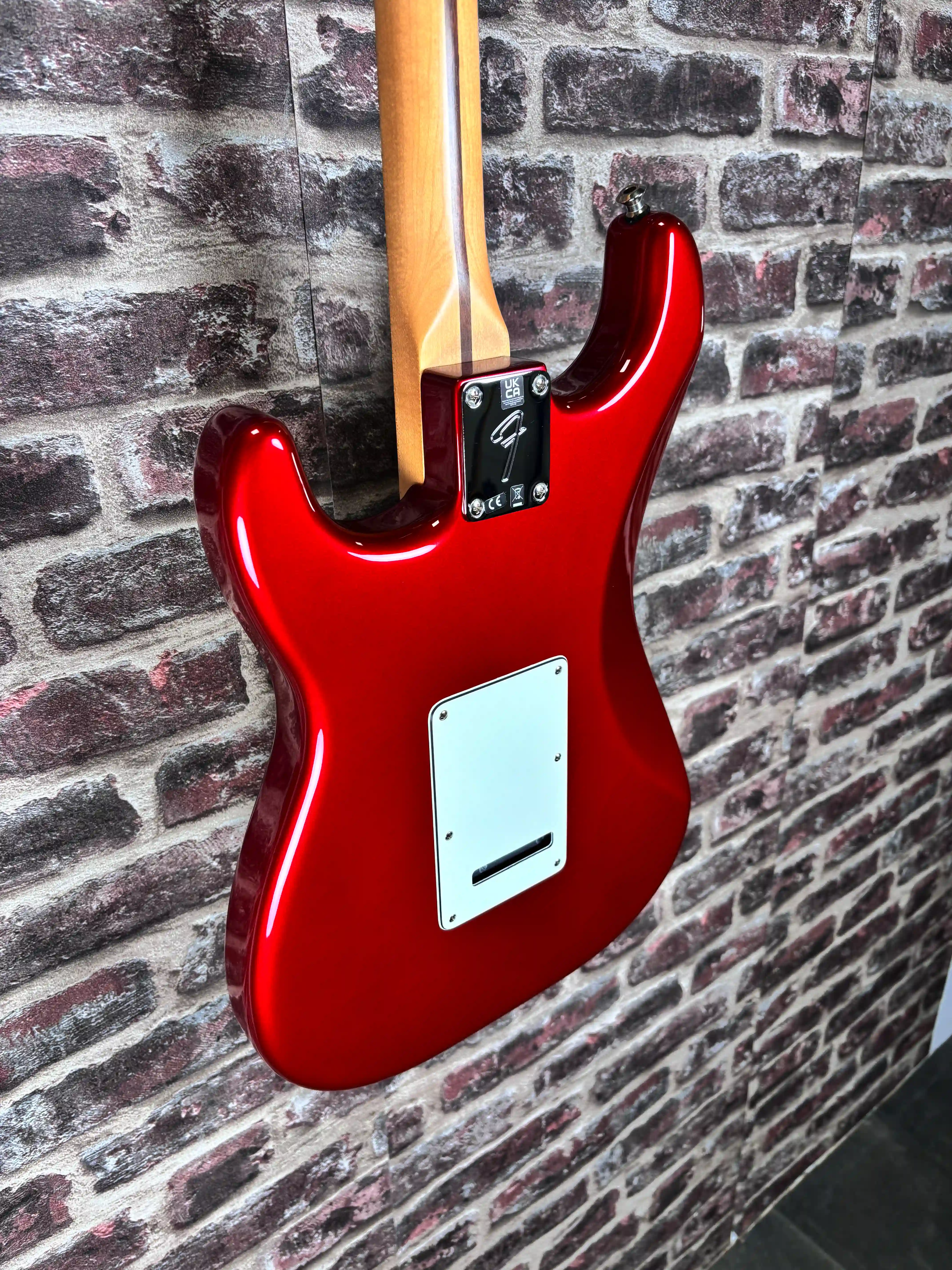 Fender Player Stratocaster Candy Apple Red Stock B