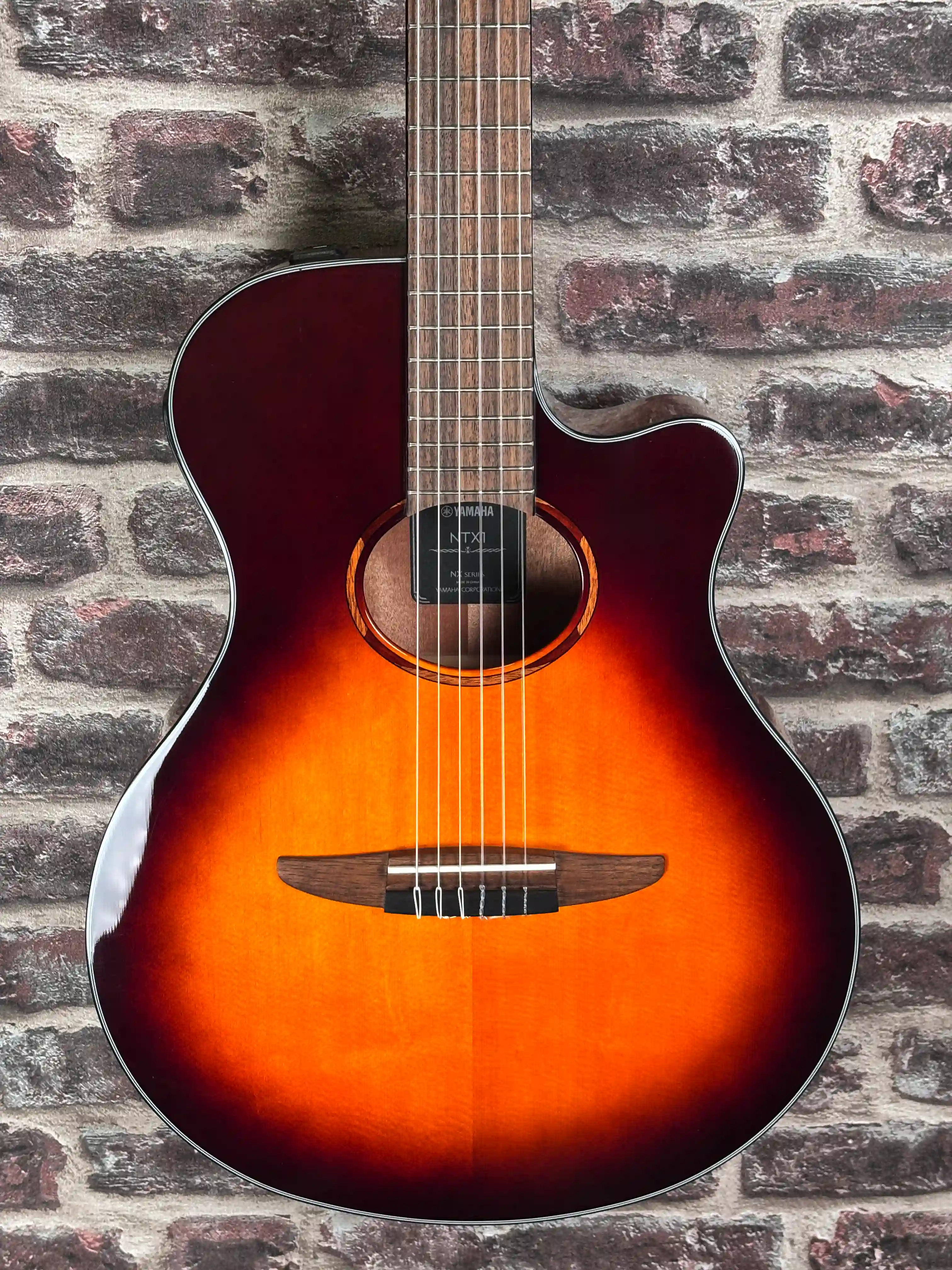 Yamaha NTX1 Brown Sunburst OCCASION