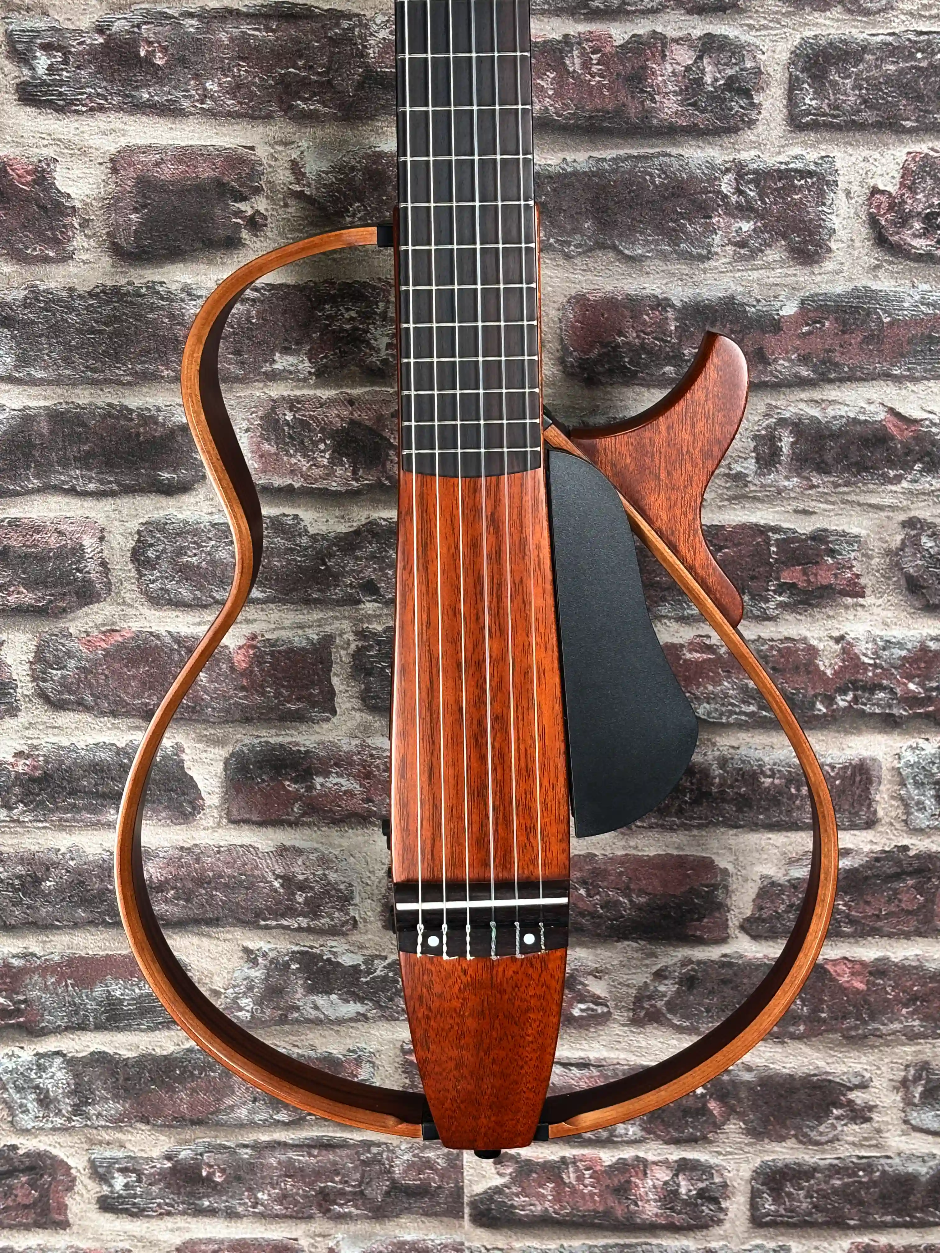 Yamaha Silent Guitar SLG200S NA OCCASION