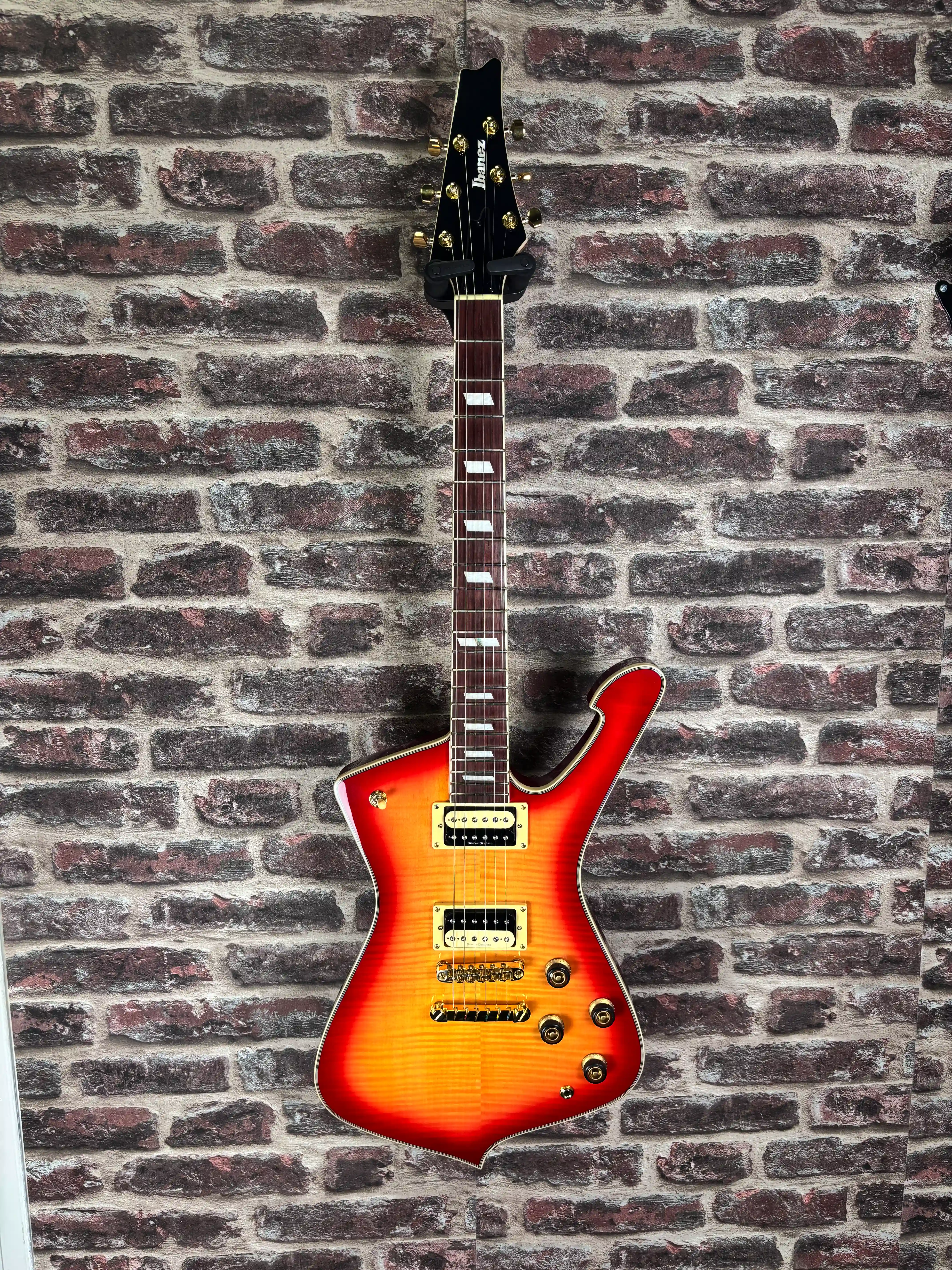 Ibanez IC420FM-CRS Modified OCCASION