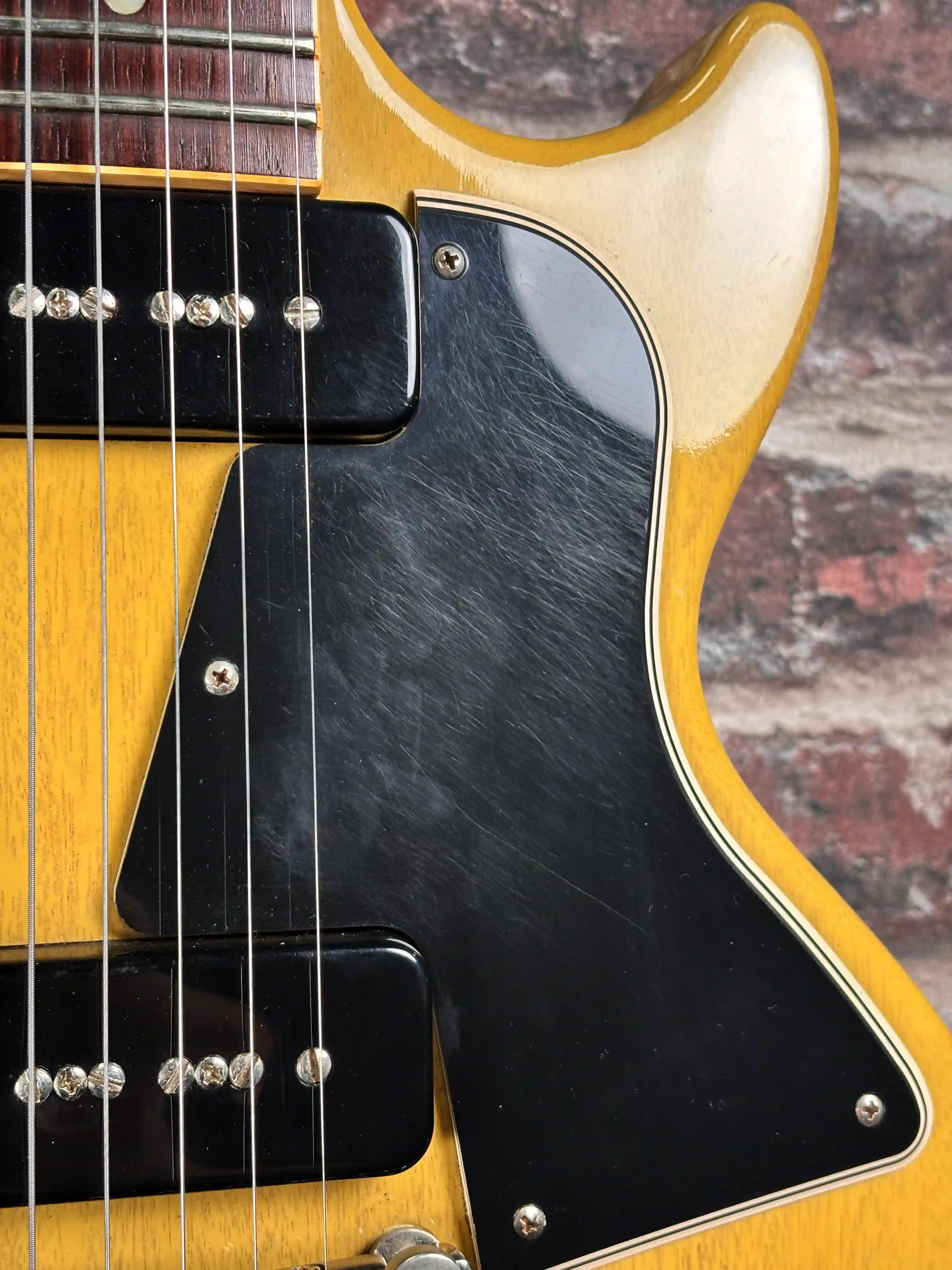 Gibson CS 1957 Les Paul Special Ultra Light aged TV Yellow OCCASION