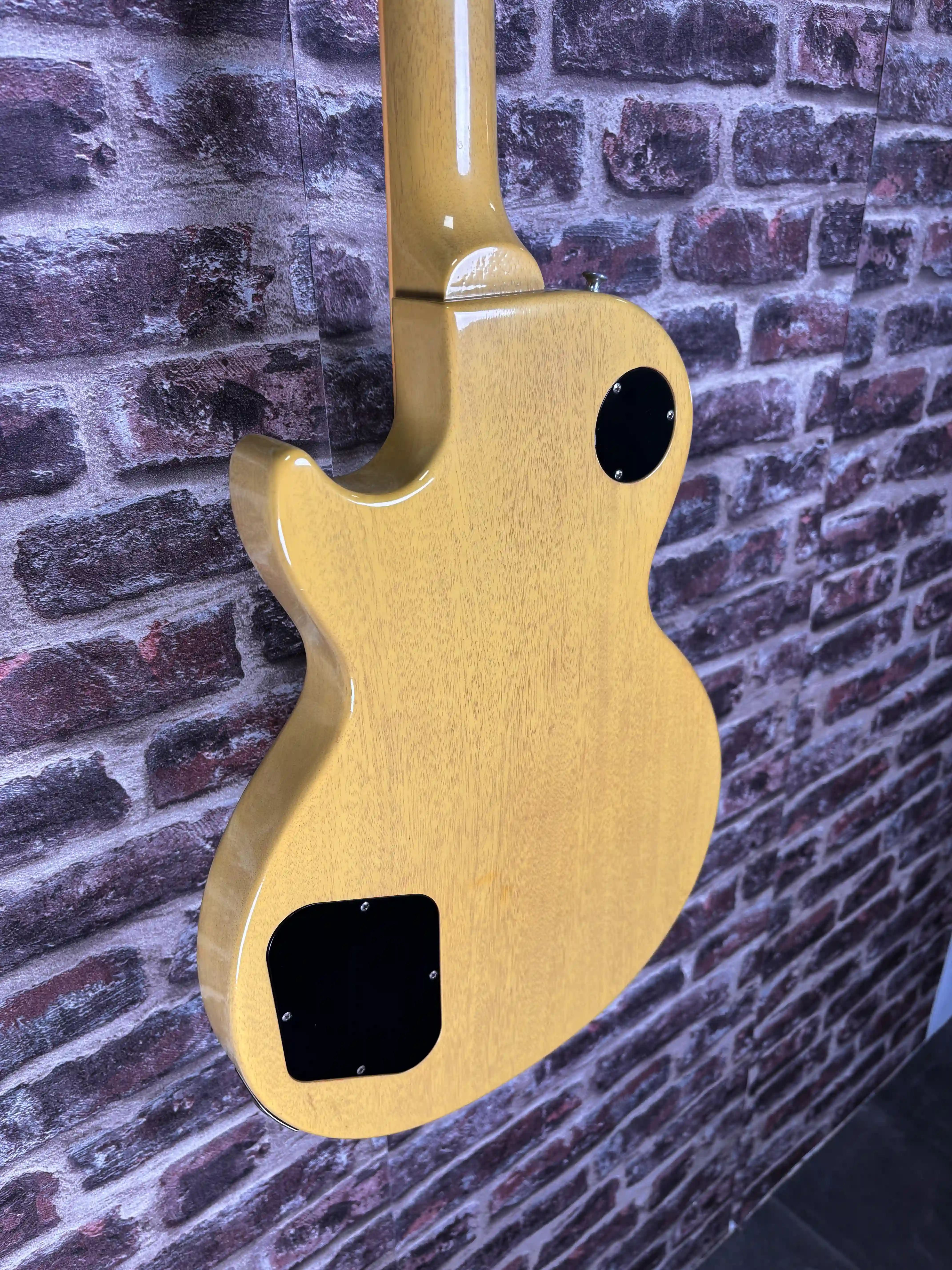 Gibson CS 1957 Les Paul Special Ultra Light aged TV Yellow OCCASION