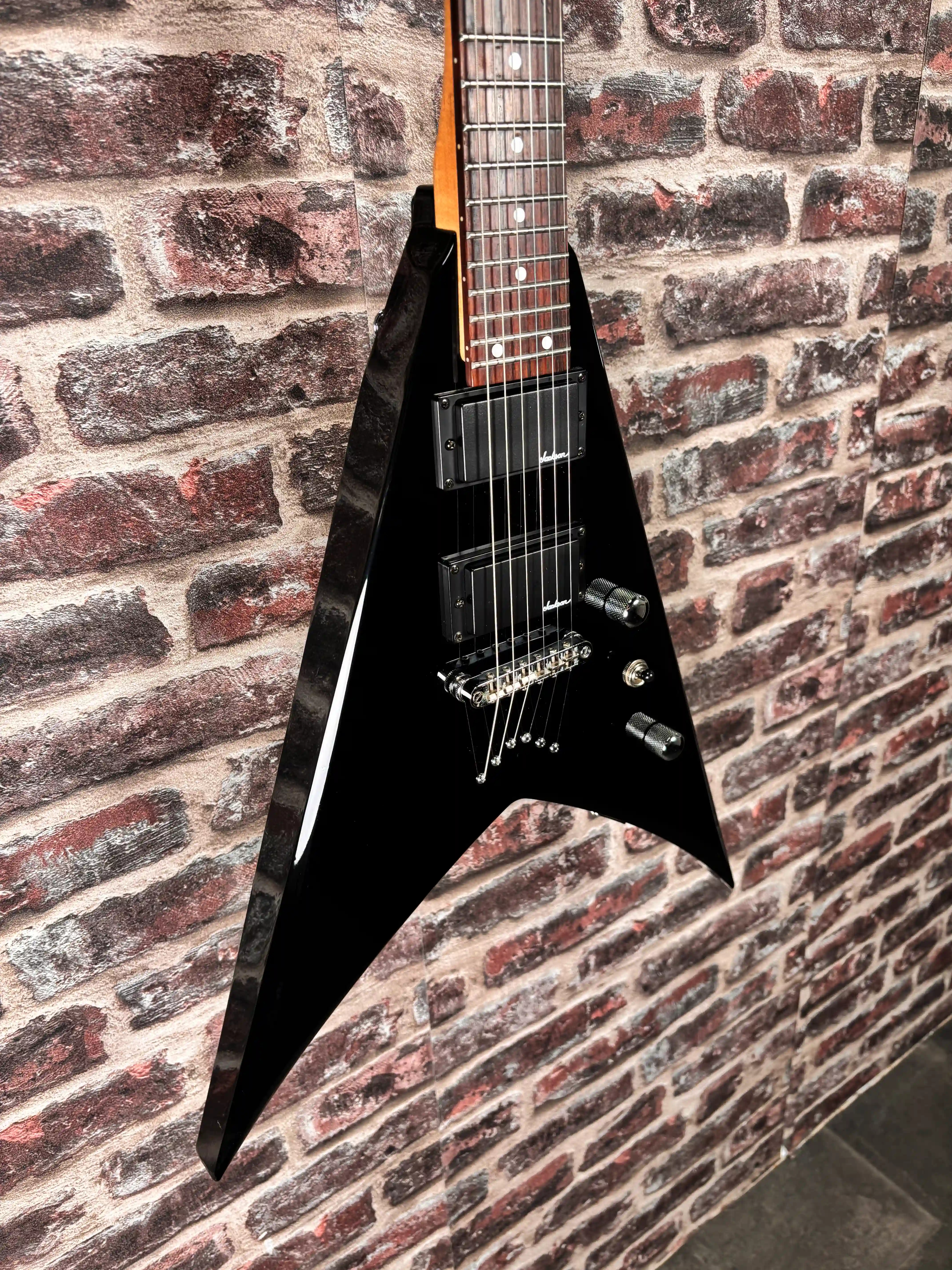 Jackson JS30KV King V Ebony OCCASION