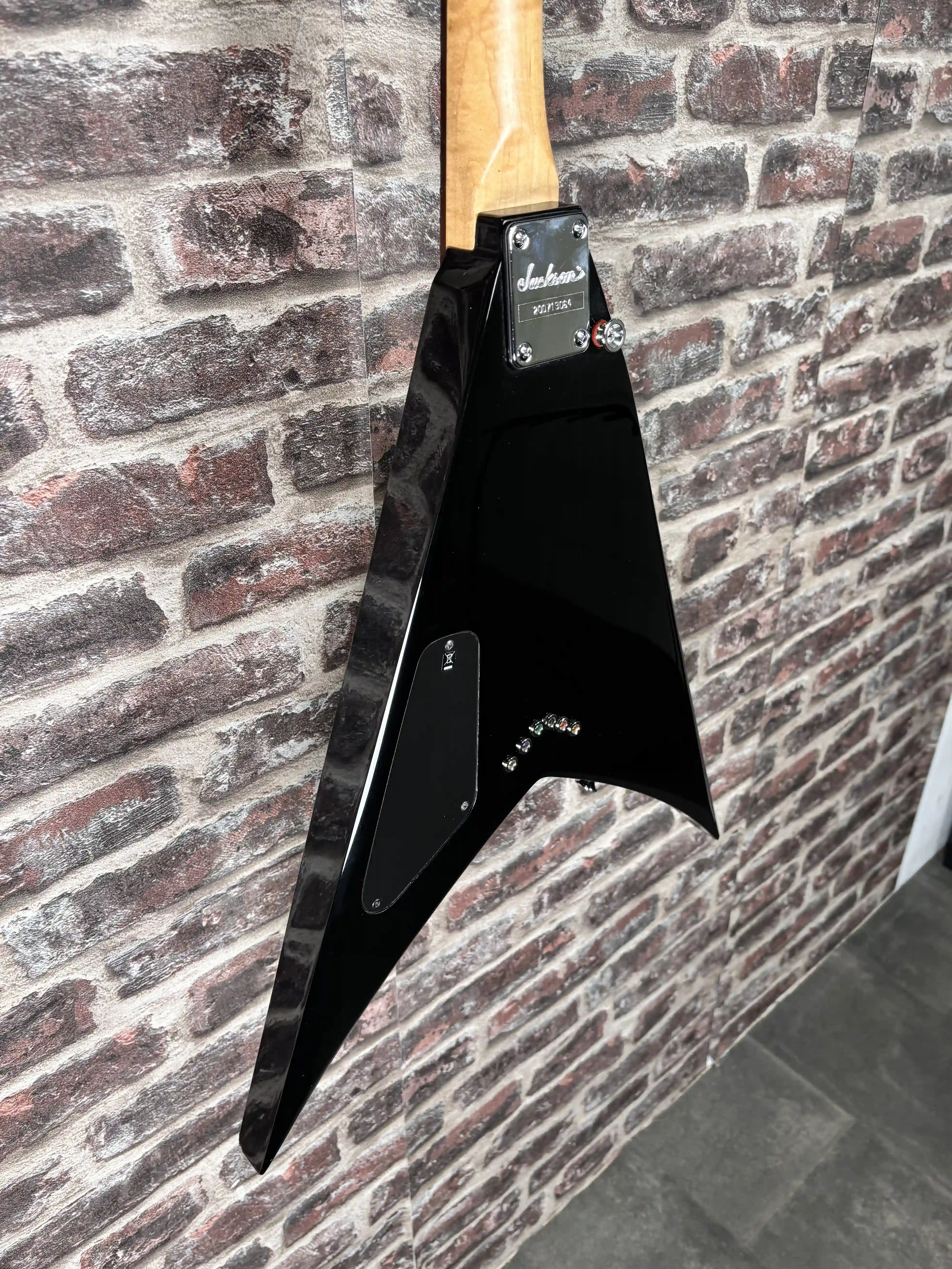 Jackson JS30KV King V Ebony OCCASION