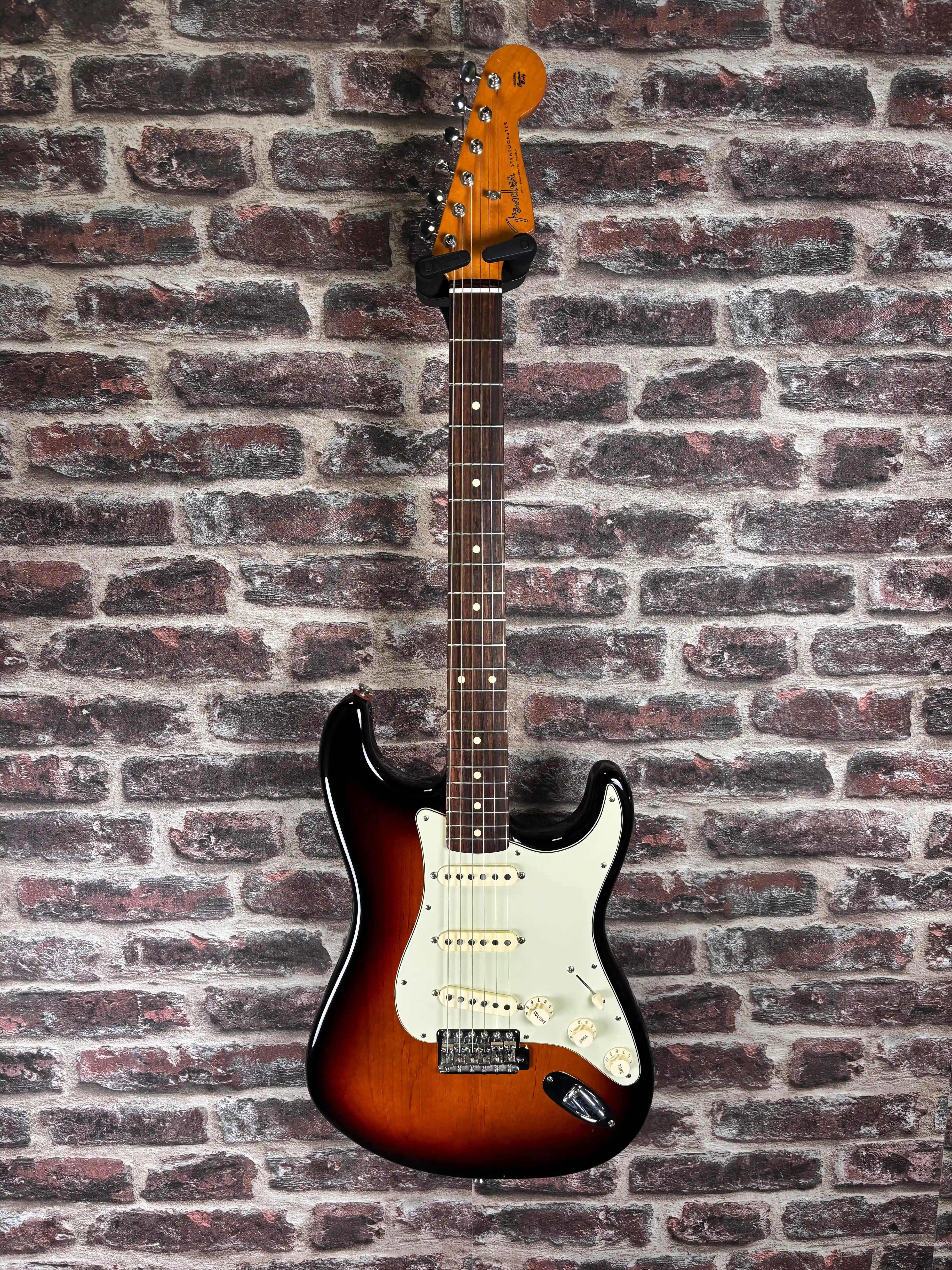 Fender Stratocaster 60'S RW 3TS OCCASION