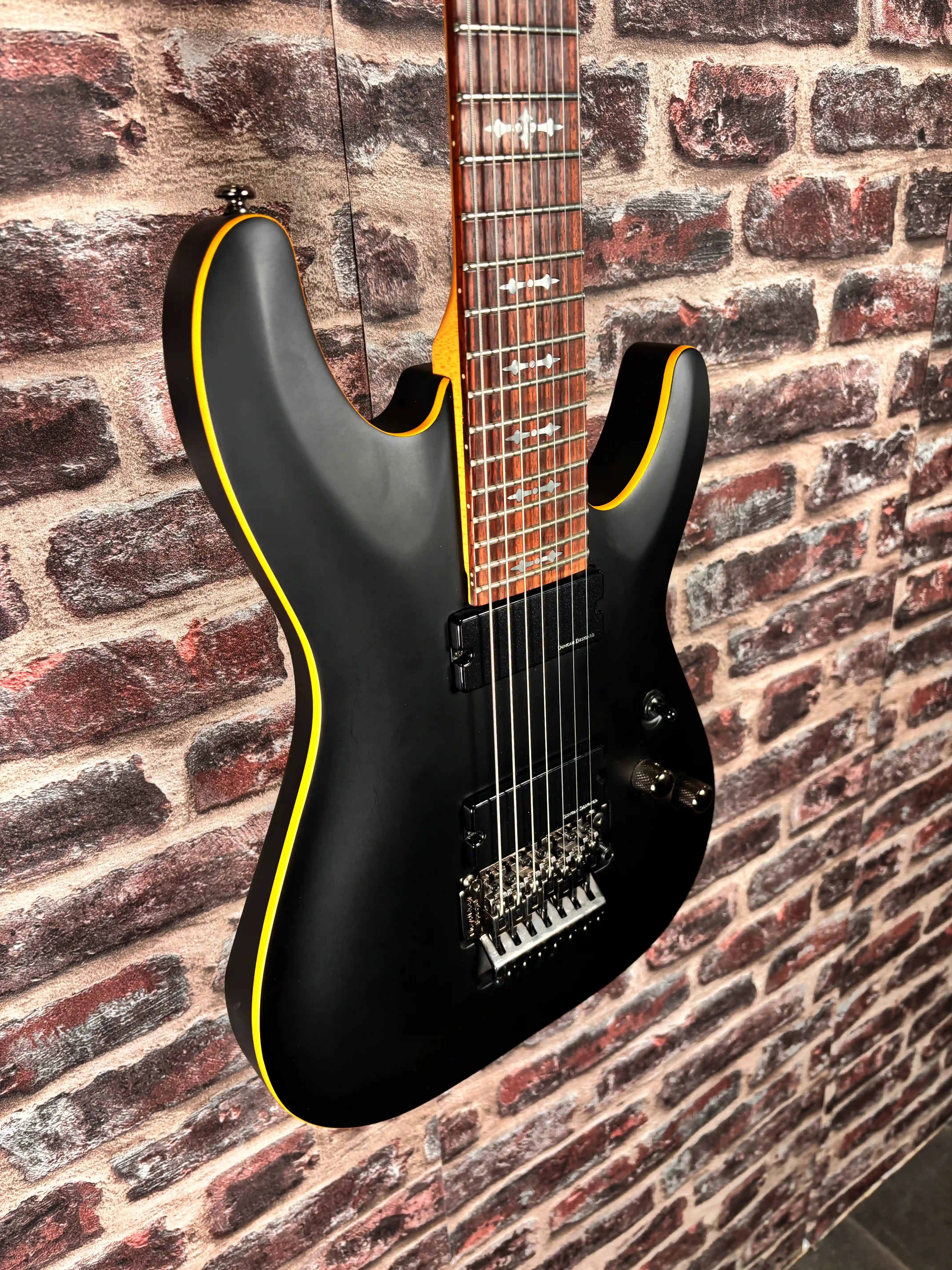 Schecter Demon‑7 FR Black Satin OCCASION