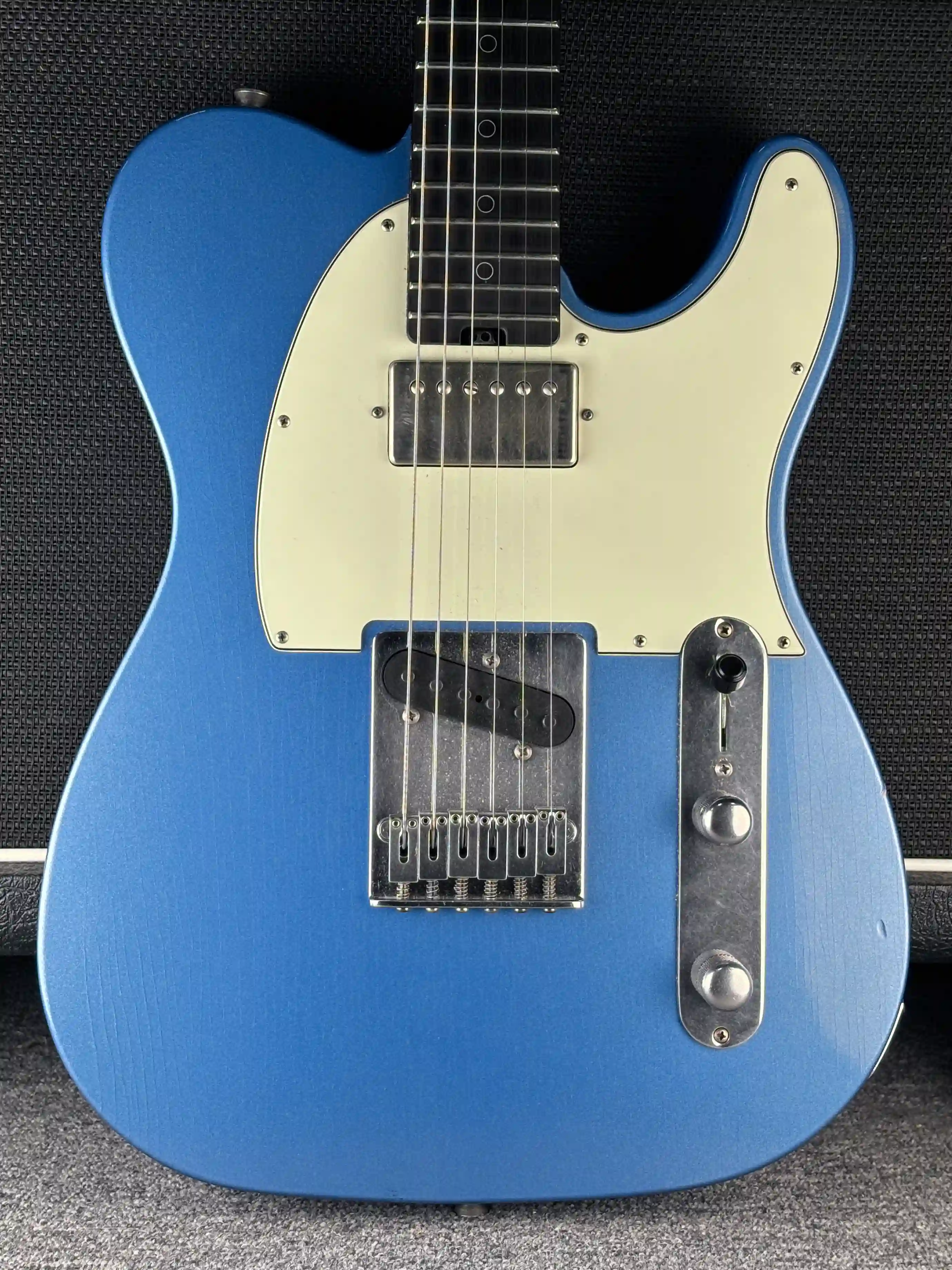 Schecter USA Custom Shop Nick Johnston PT Wembley Atomic Sapphire Aged Nitro OCCASION