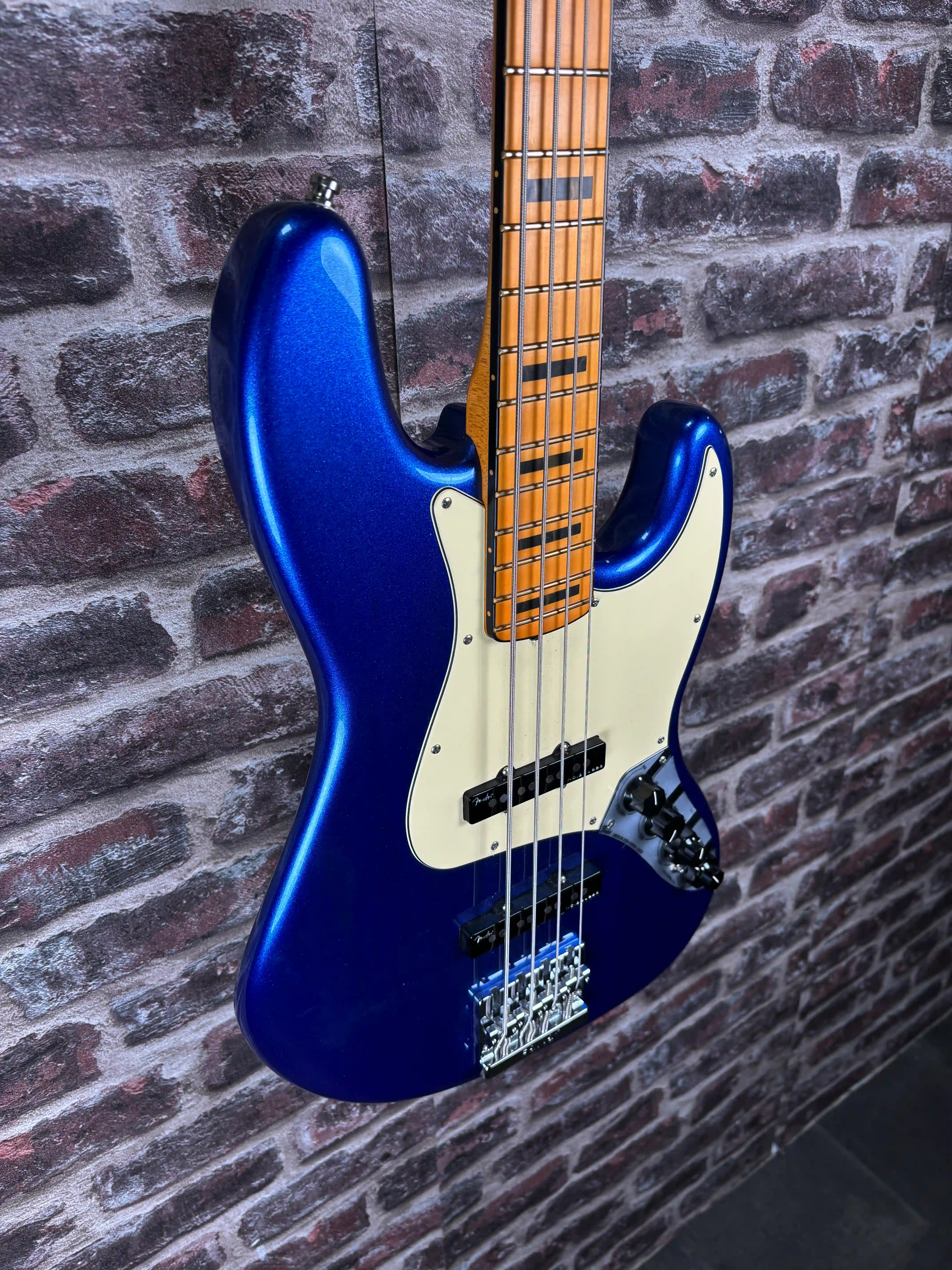 Fender American Ultra Jazz Bass Cobra Blue OCCASION