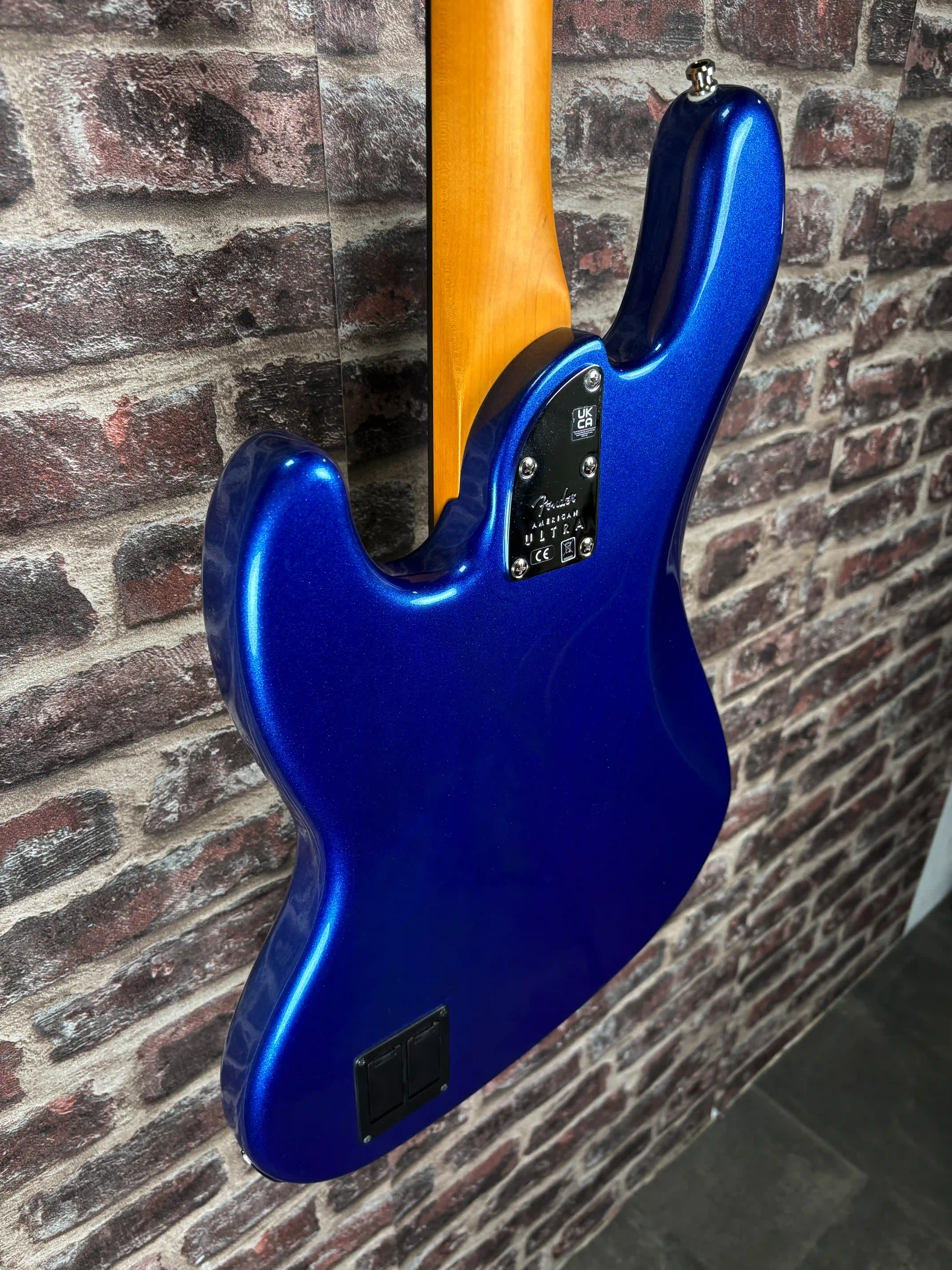 Fender American Ultra Jazz Bass Cobra Blue OCCASION