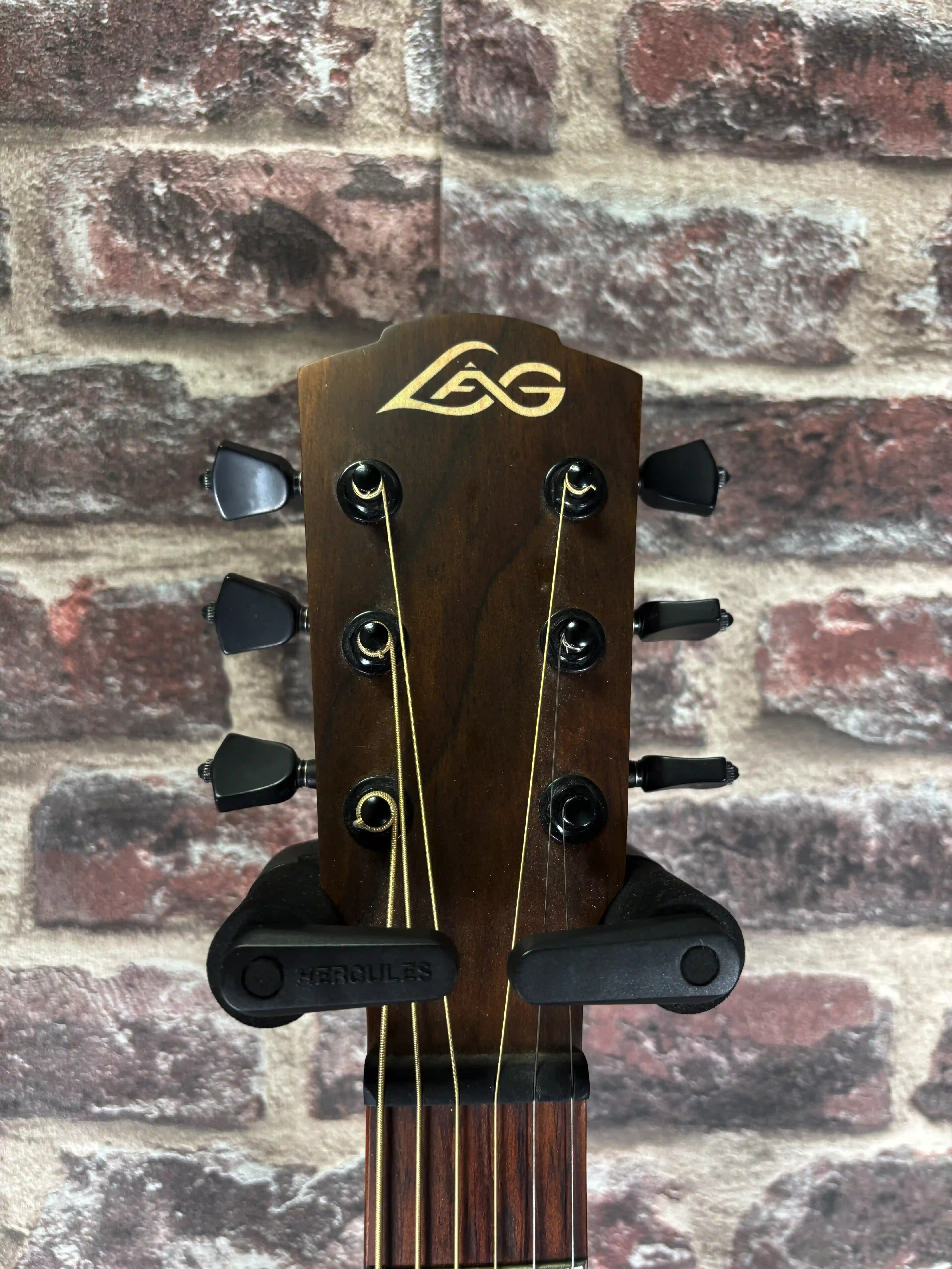 LÂG VIAN-001 Travel Signature Vianney OCCASION