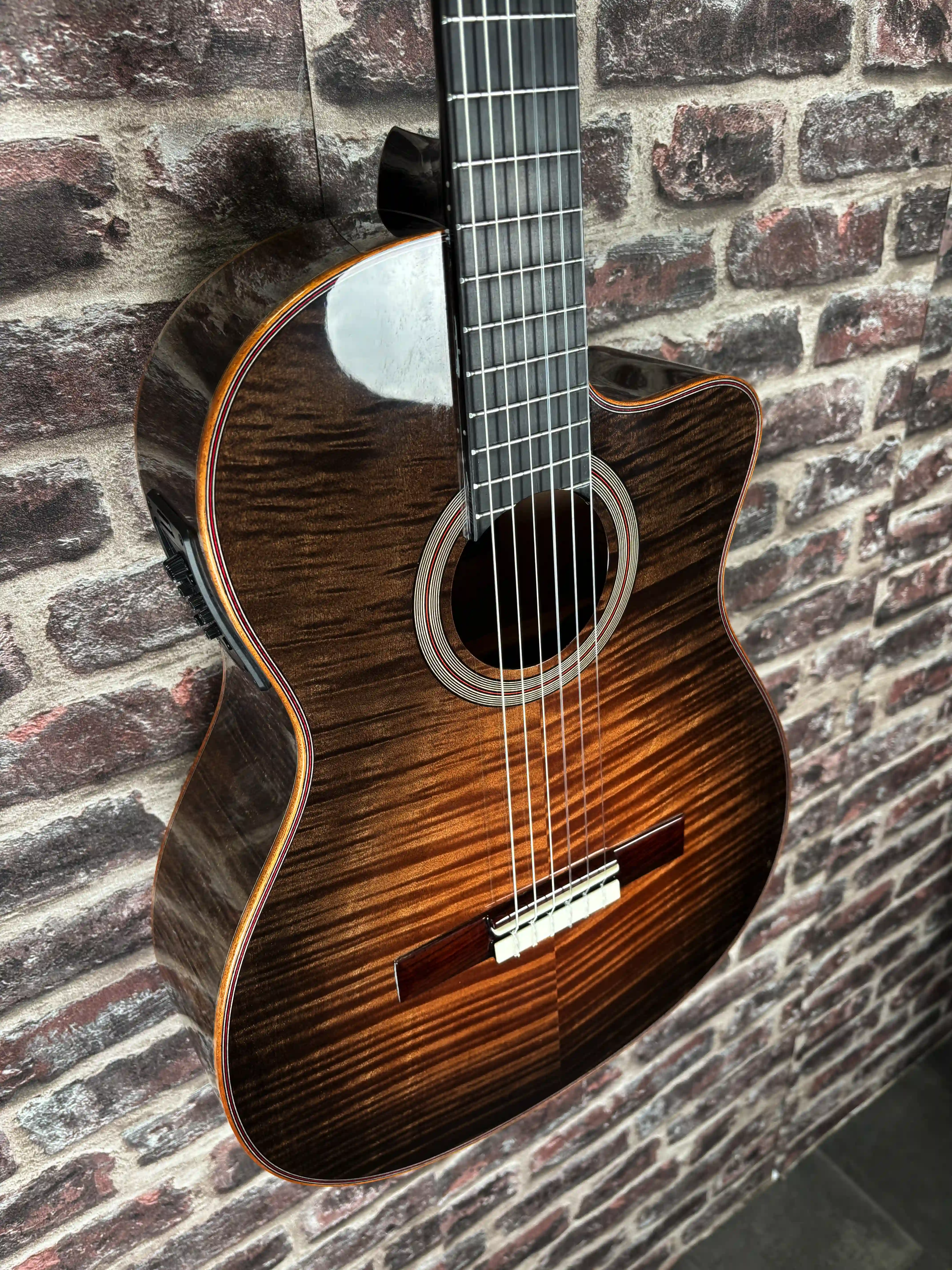 Cordoba Fusion 12 Cinnamon Burst OCCASION