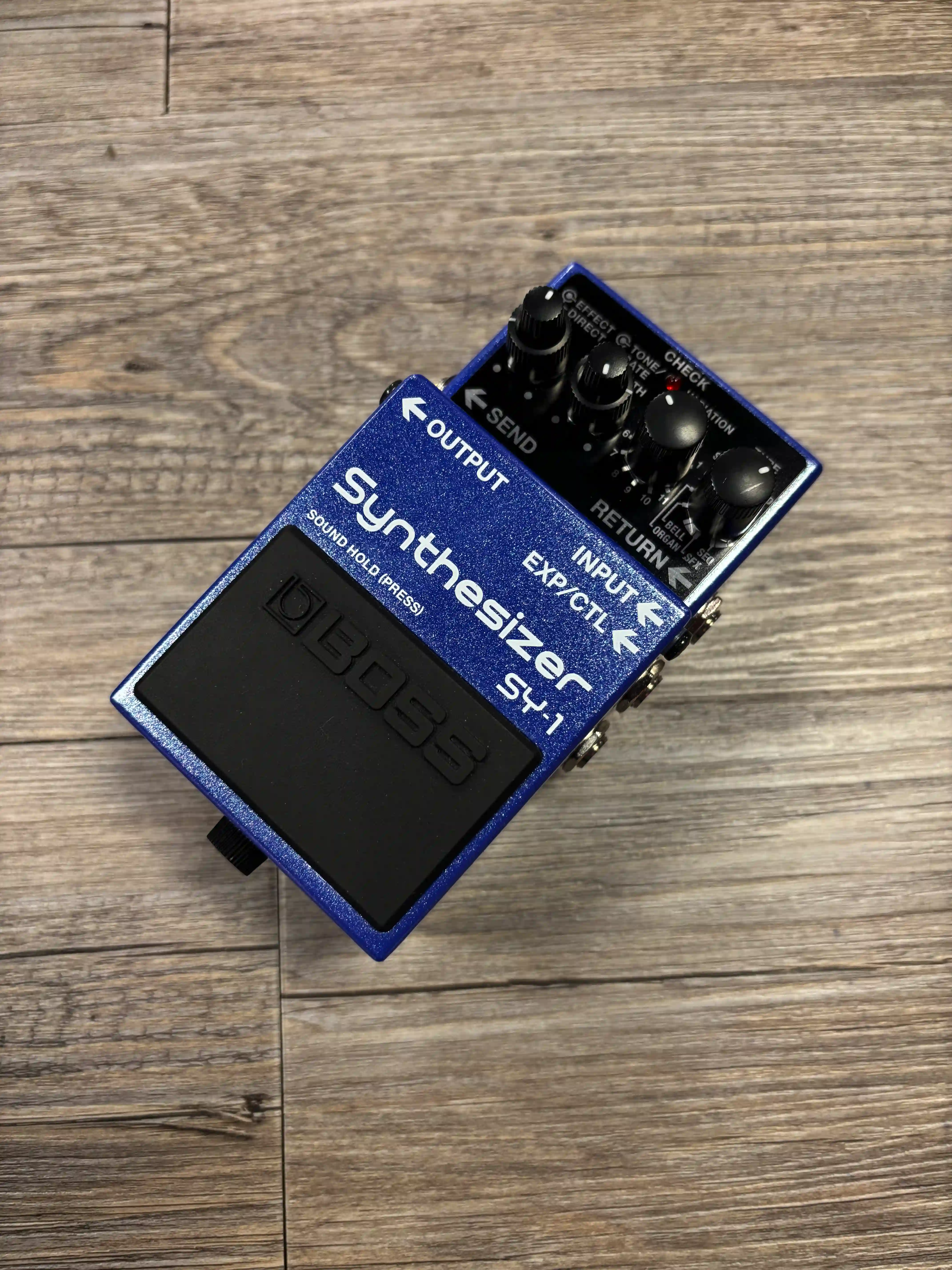 Boss SY‑1 Synthetizer OCCASION