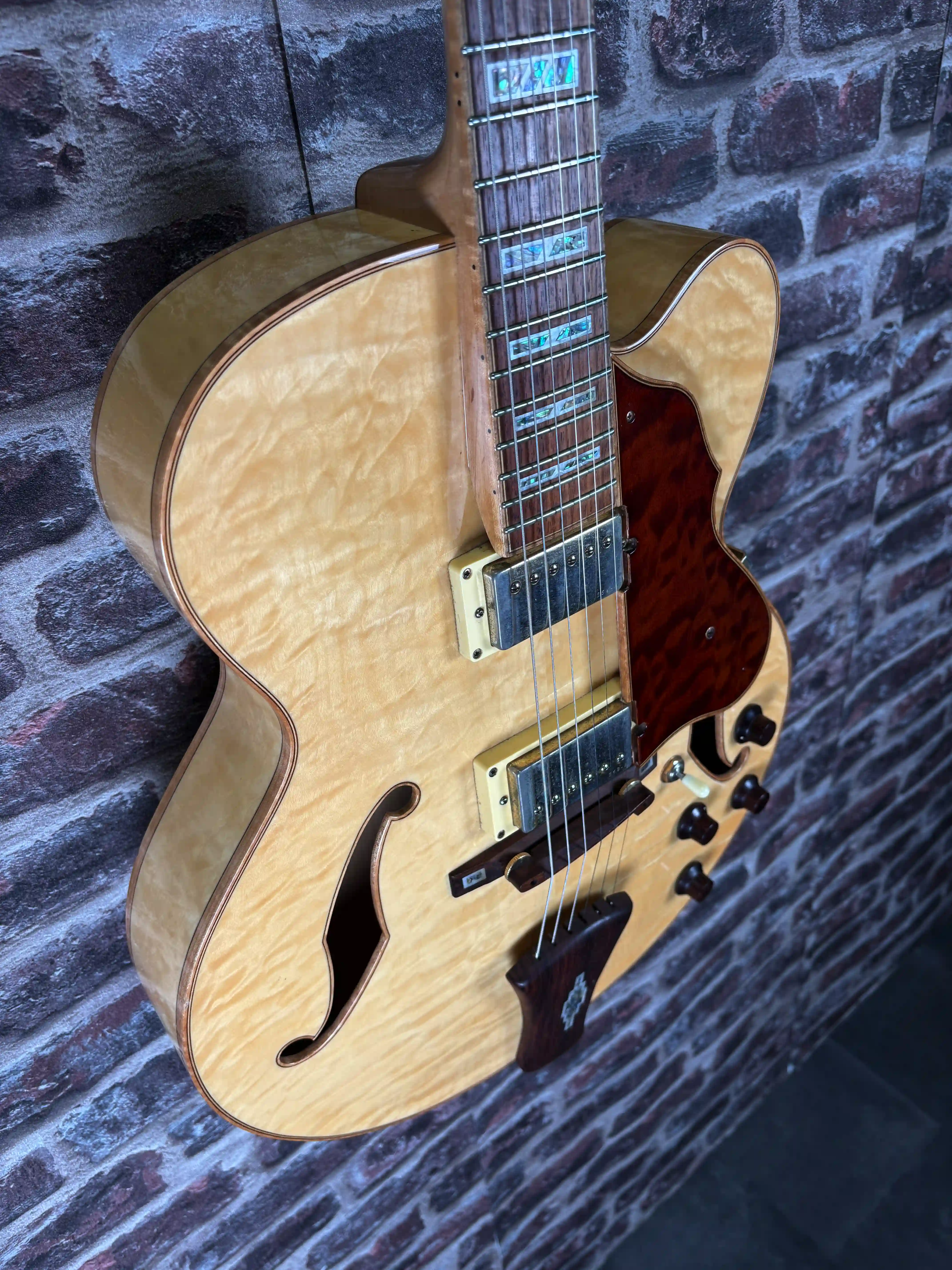 Ibanez AF125-NT-12-01 OCCASION