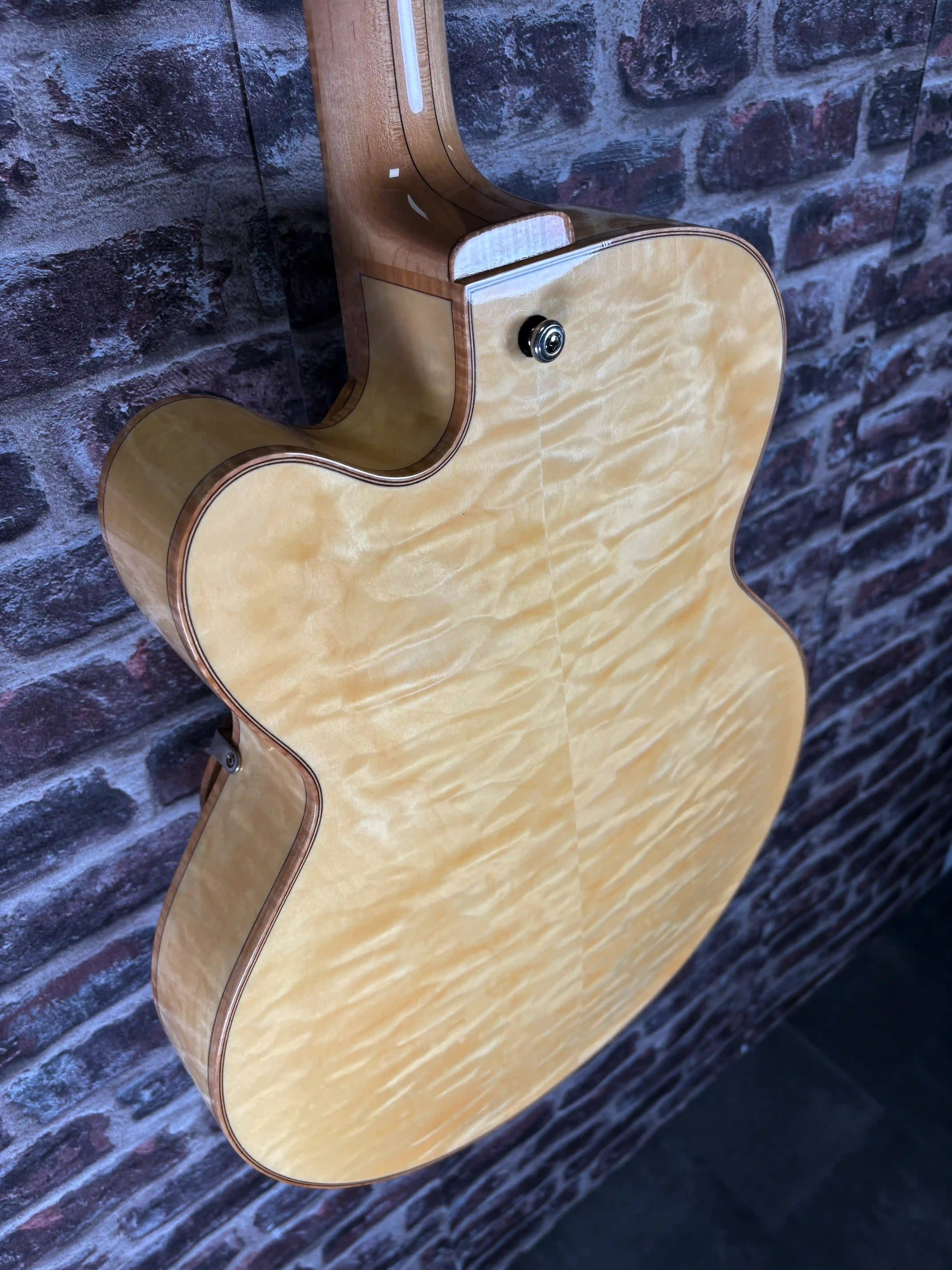 Ibanez AF125-NT-12-01 OCCASION