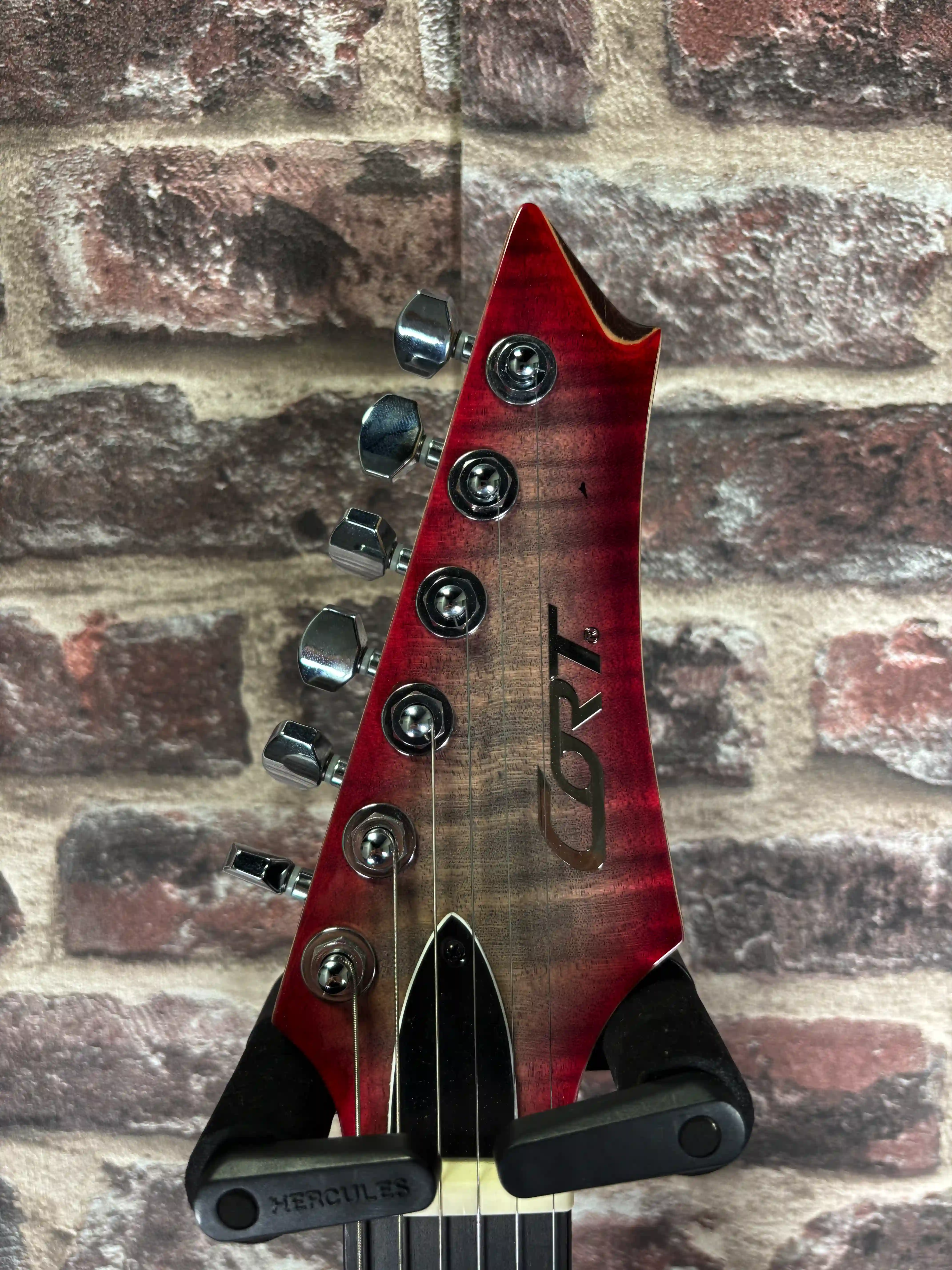 Cort X700 Duality II STOCK B