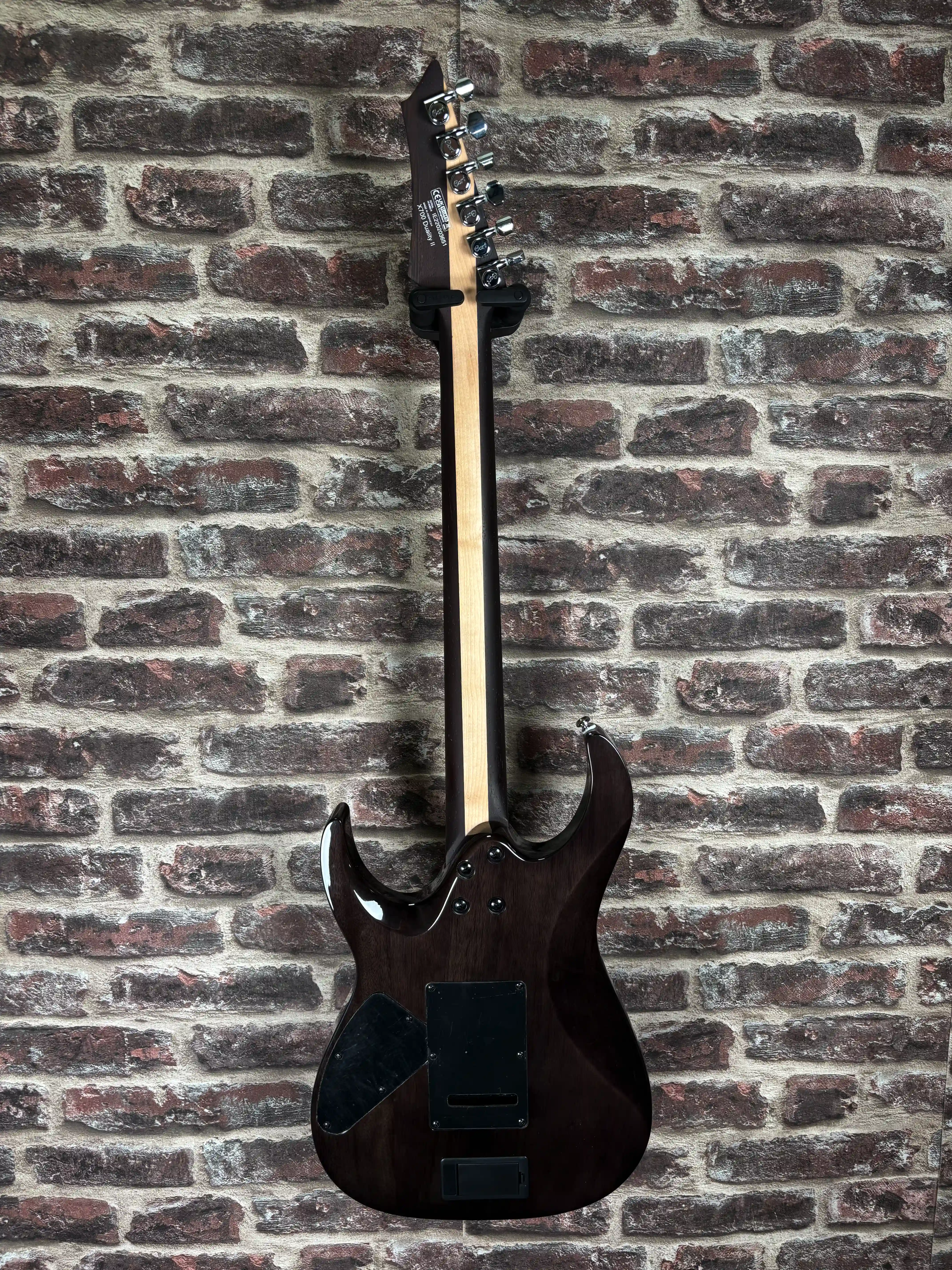 Cort X700 Duality II STOCK B