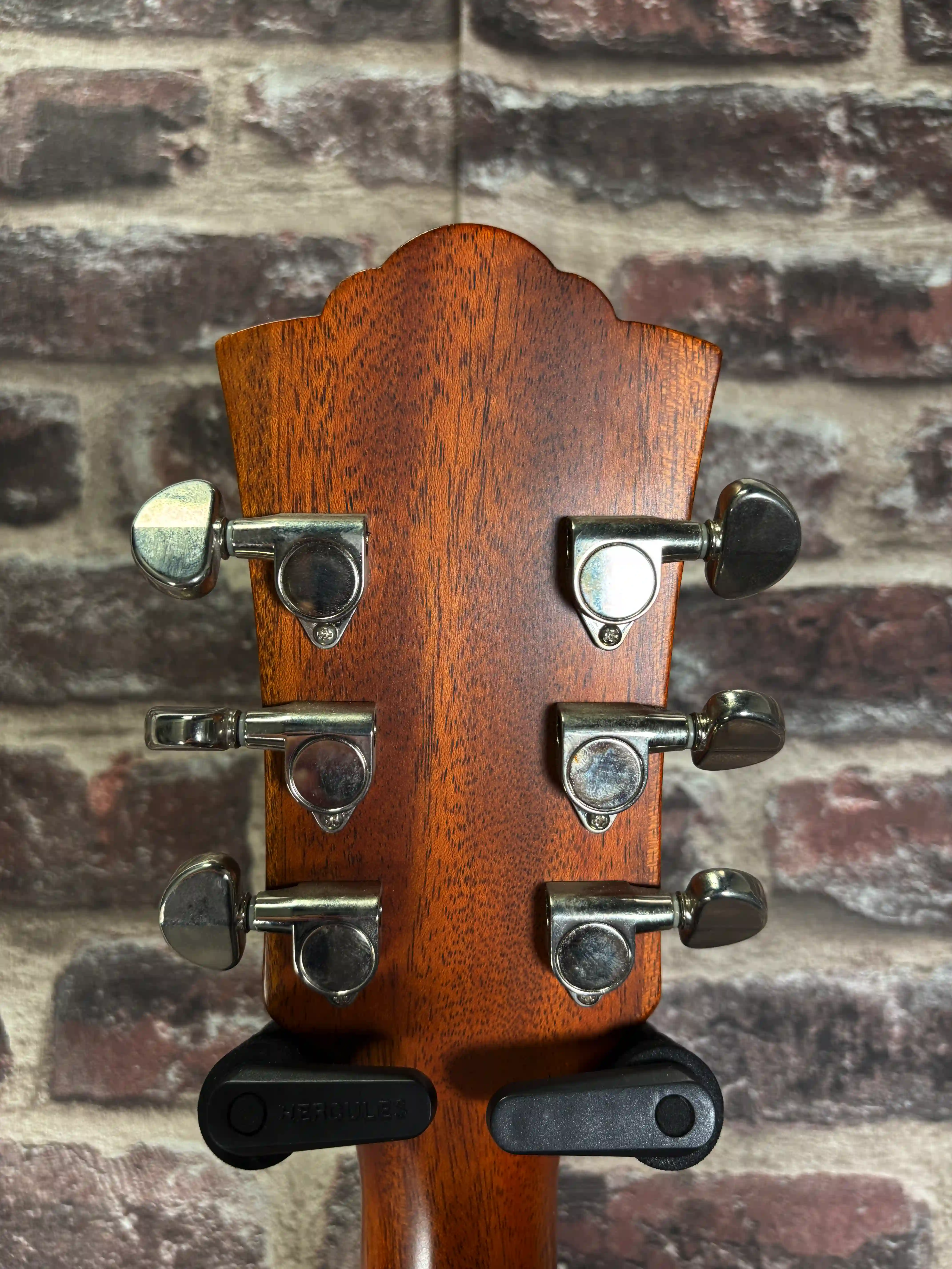 Guild D-125CE OCCASION