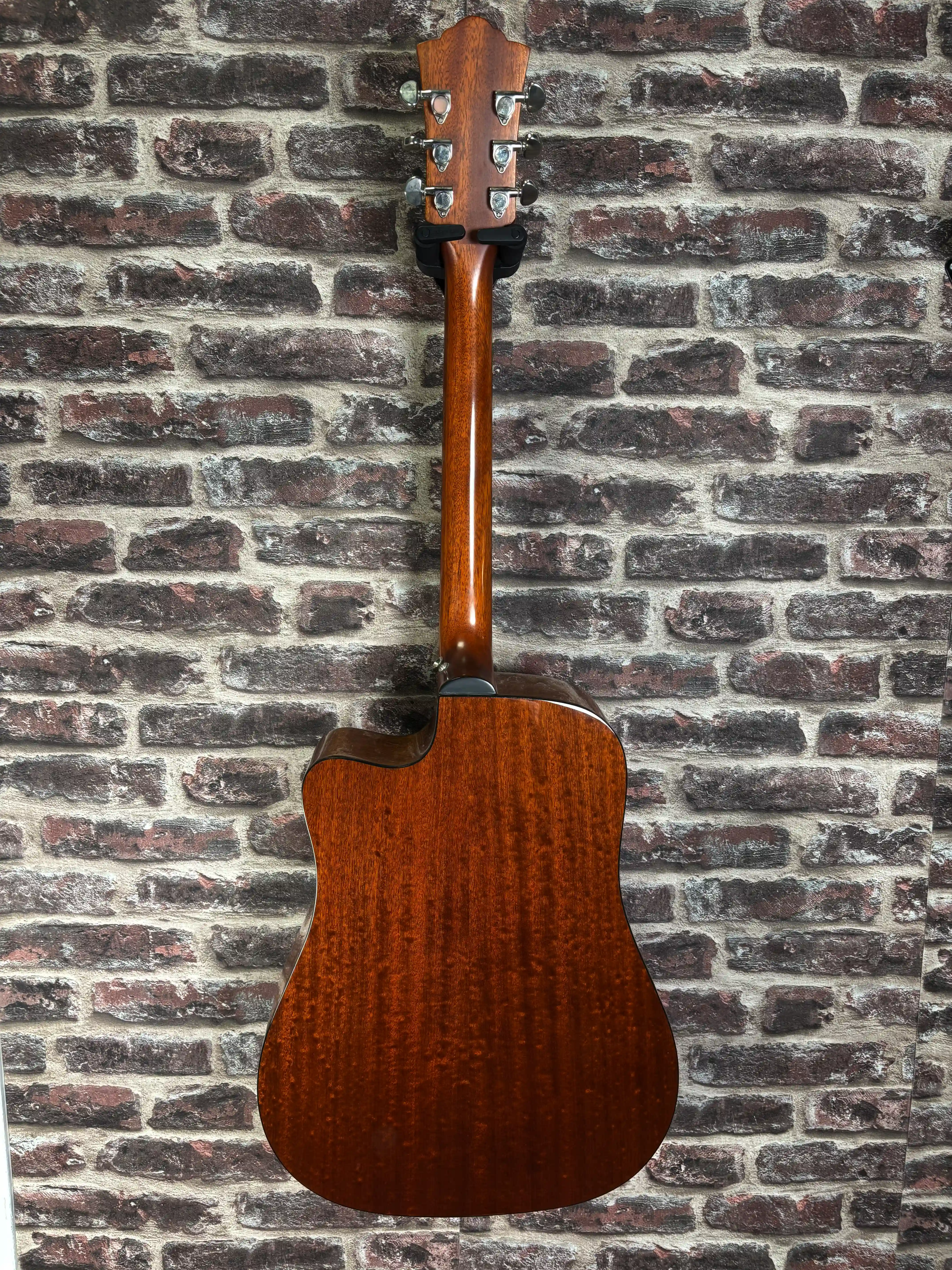 Guild D-125CE OCCASION