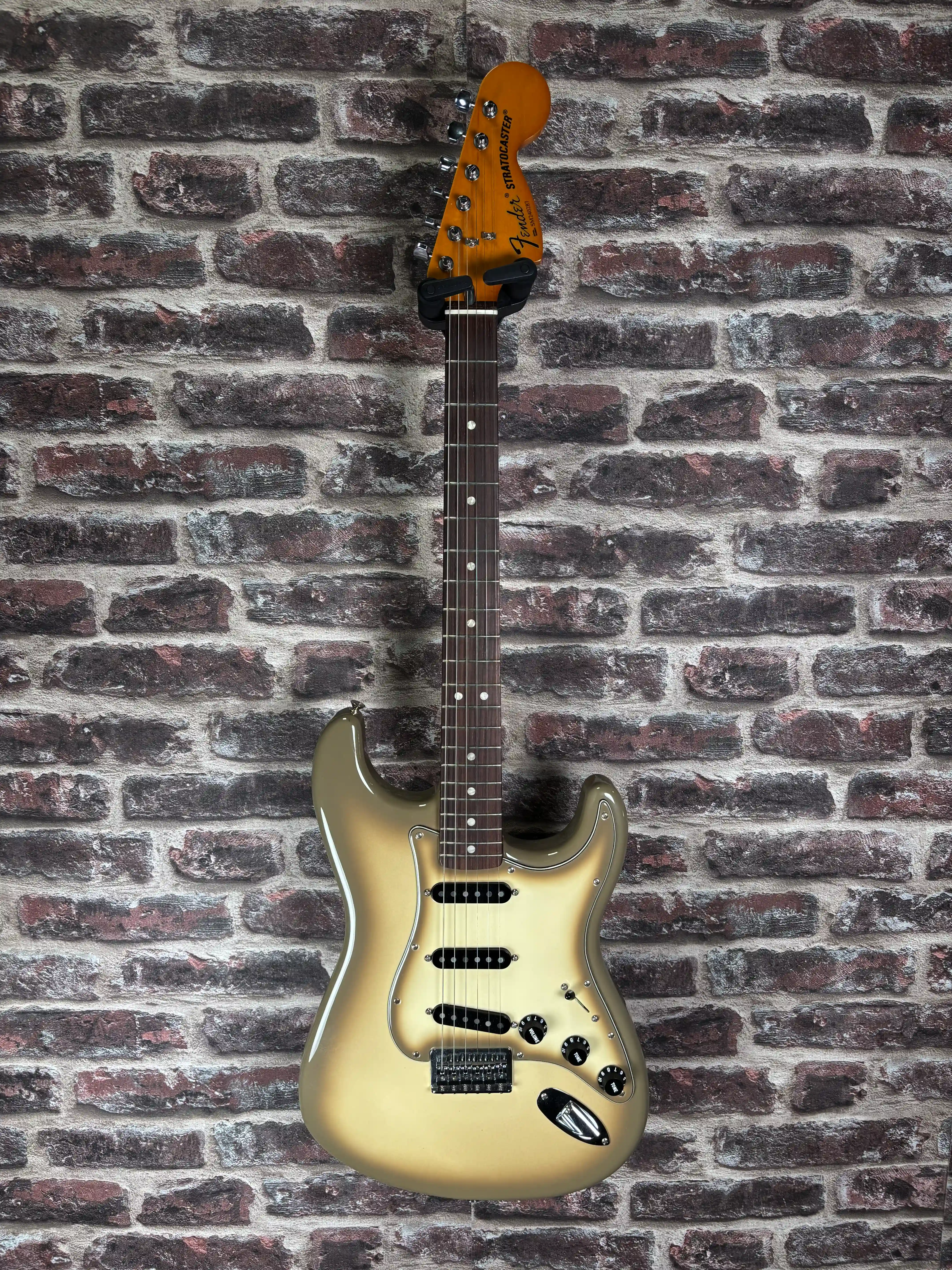 Fender Strat Vintera II Antigua 70th Anniversary STOCK B