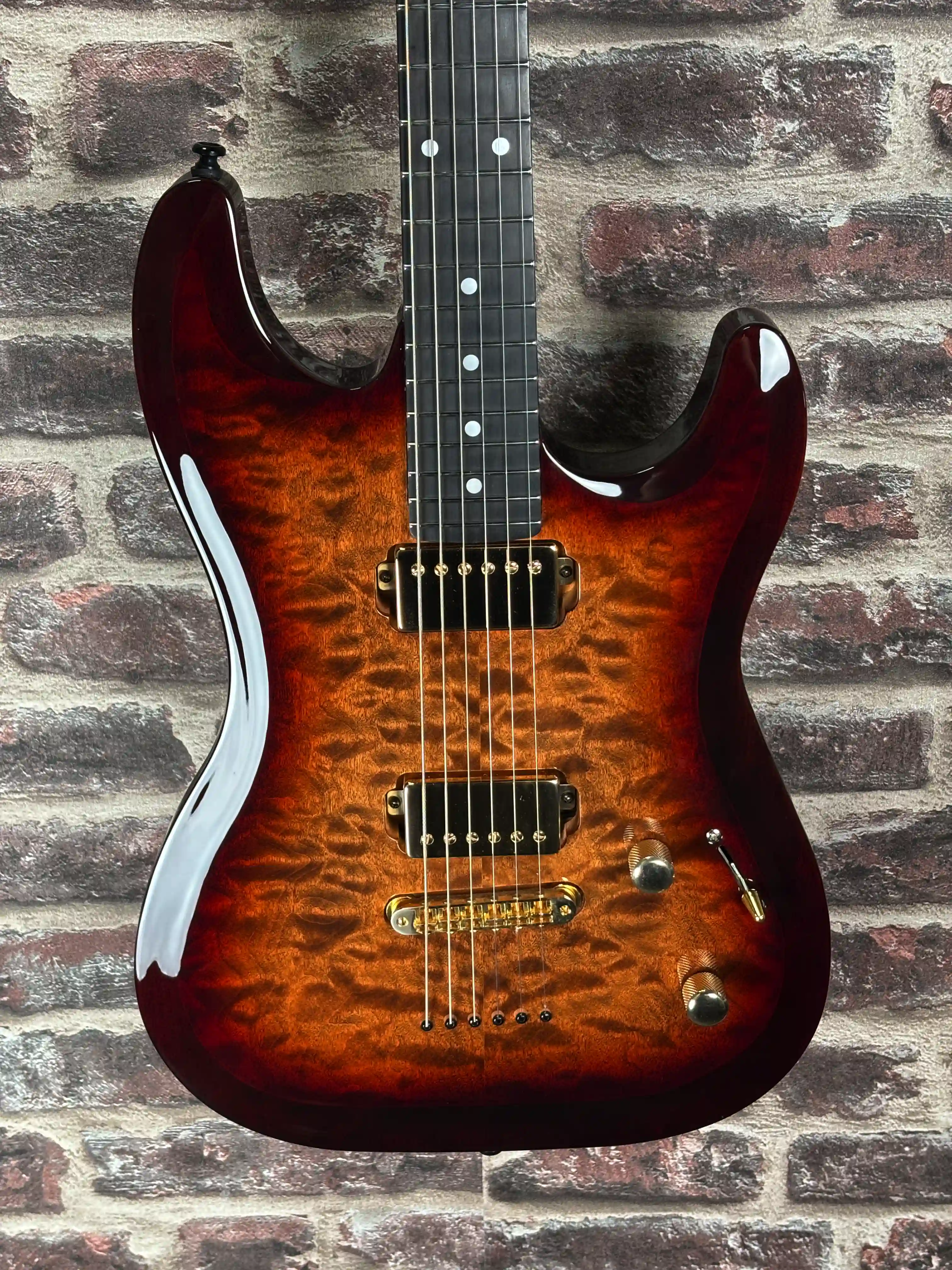 Godin Artisan ST II HH Whiskeyburst Modified OCCASION