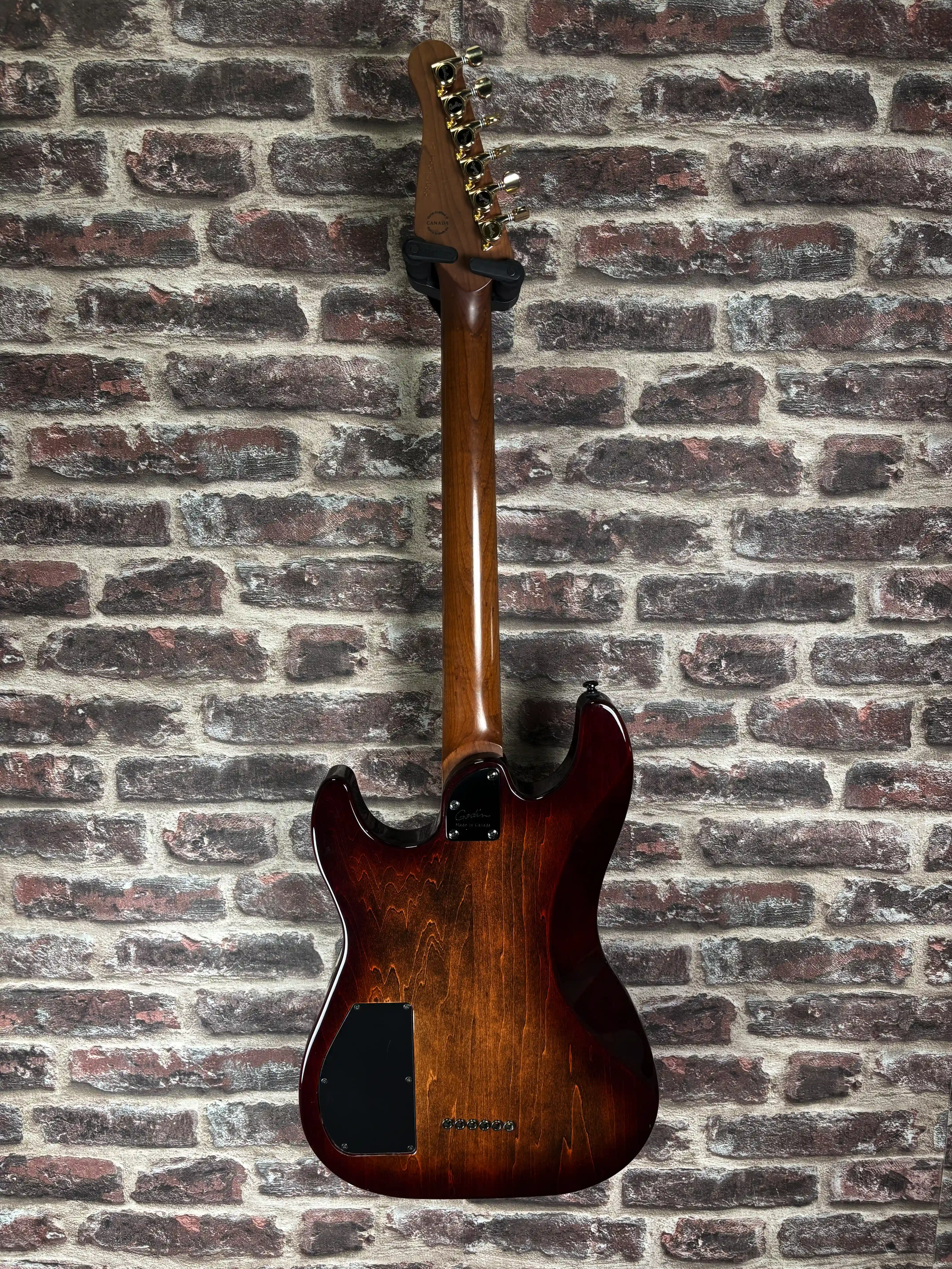 Godin Artisan ST II HH Whiskeyburst Modified OCCASION