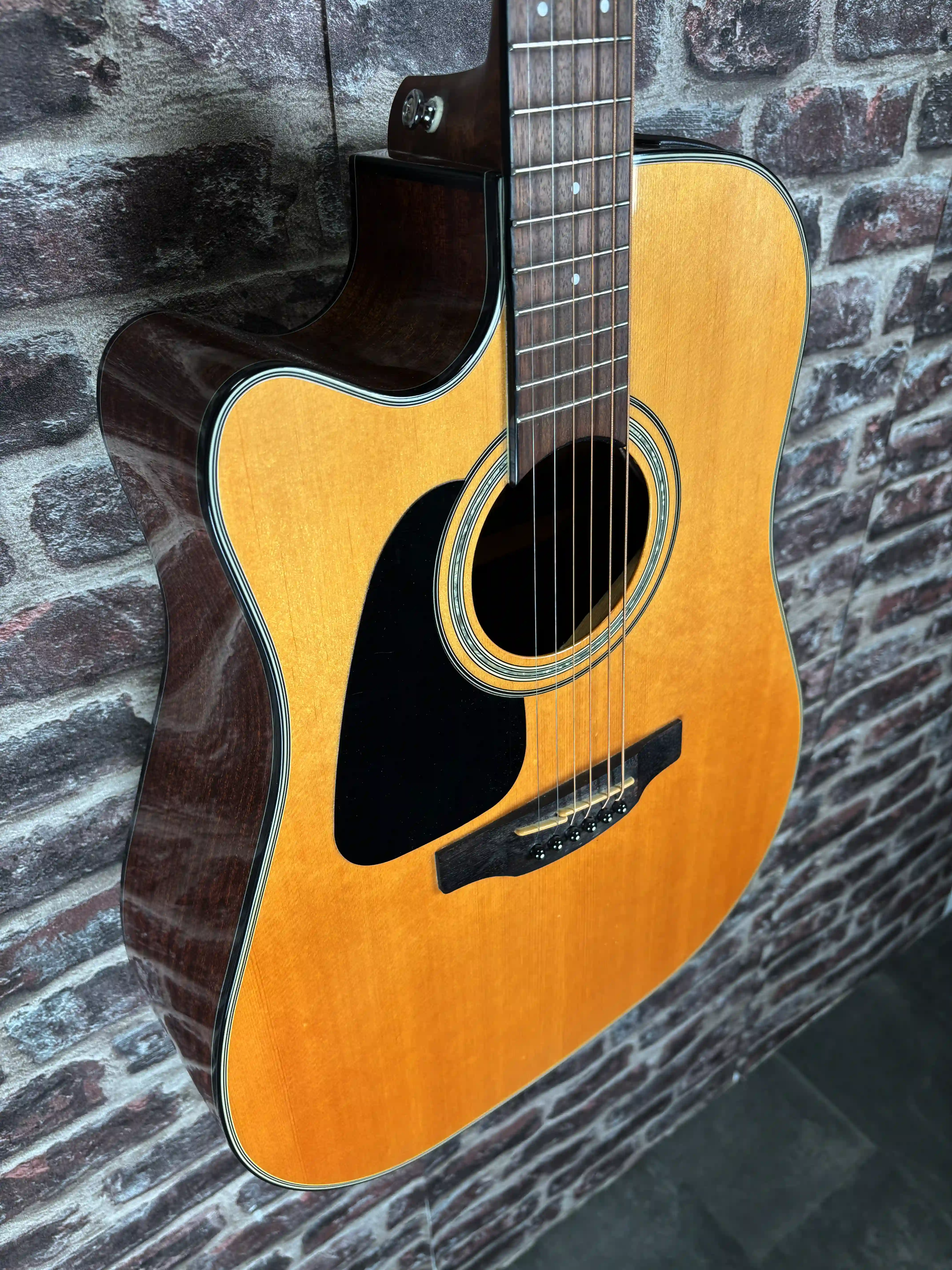 Takamine GD30CE LH NAT OCCASION