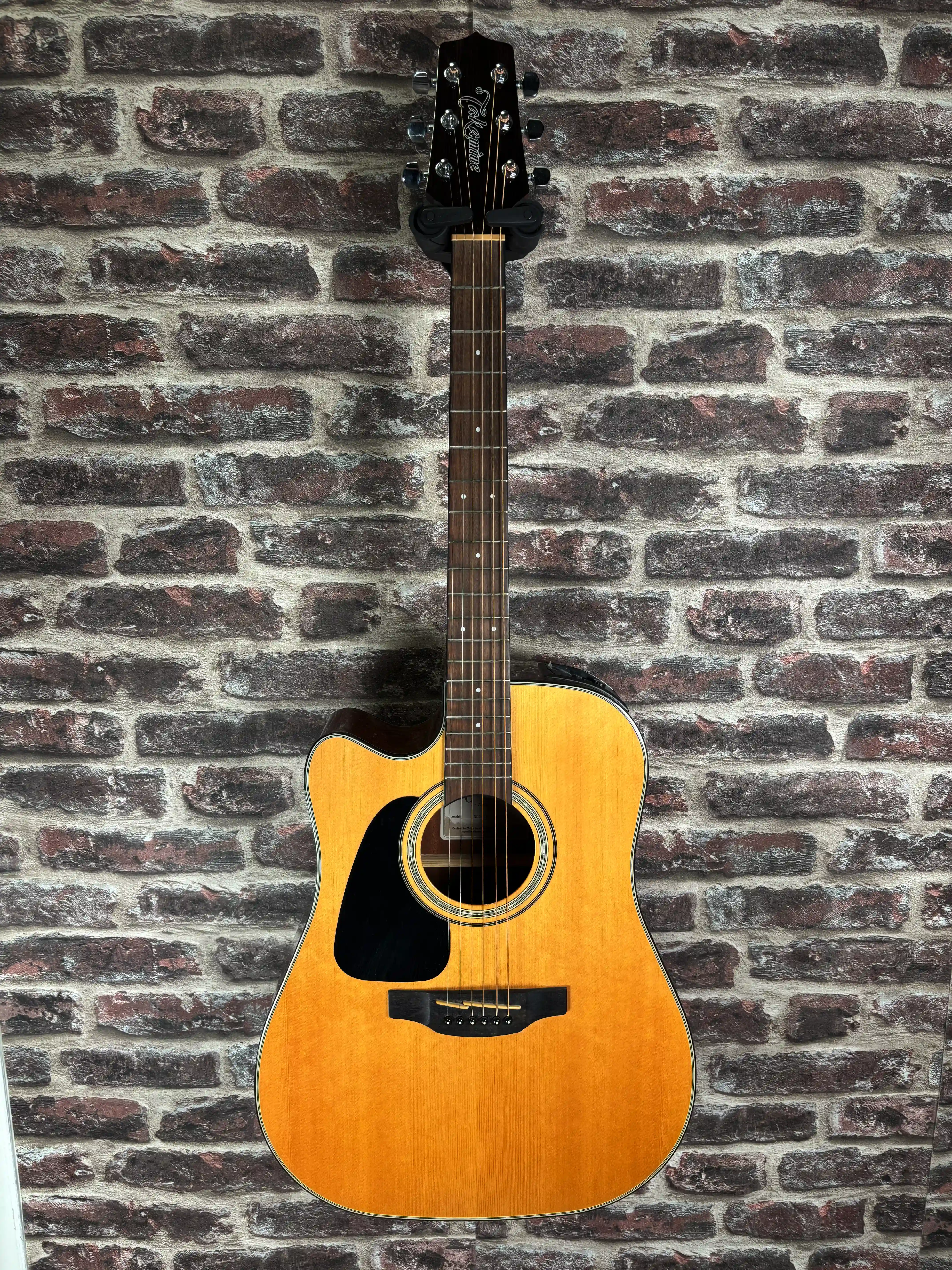 Takamine GD30CE LH NAT OCCASION
