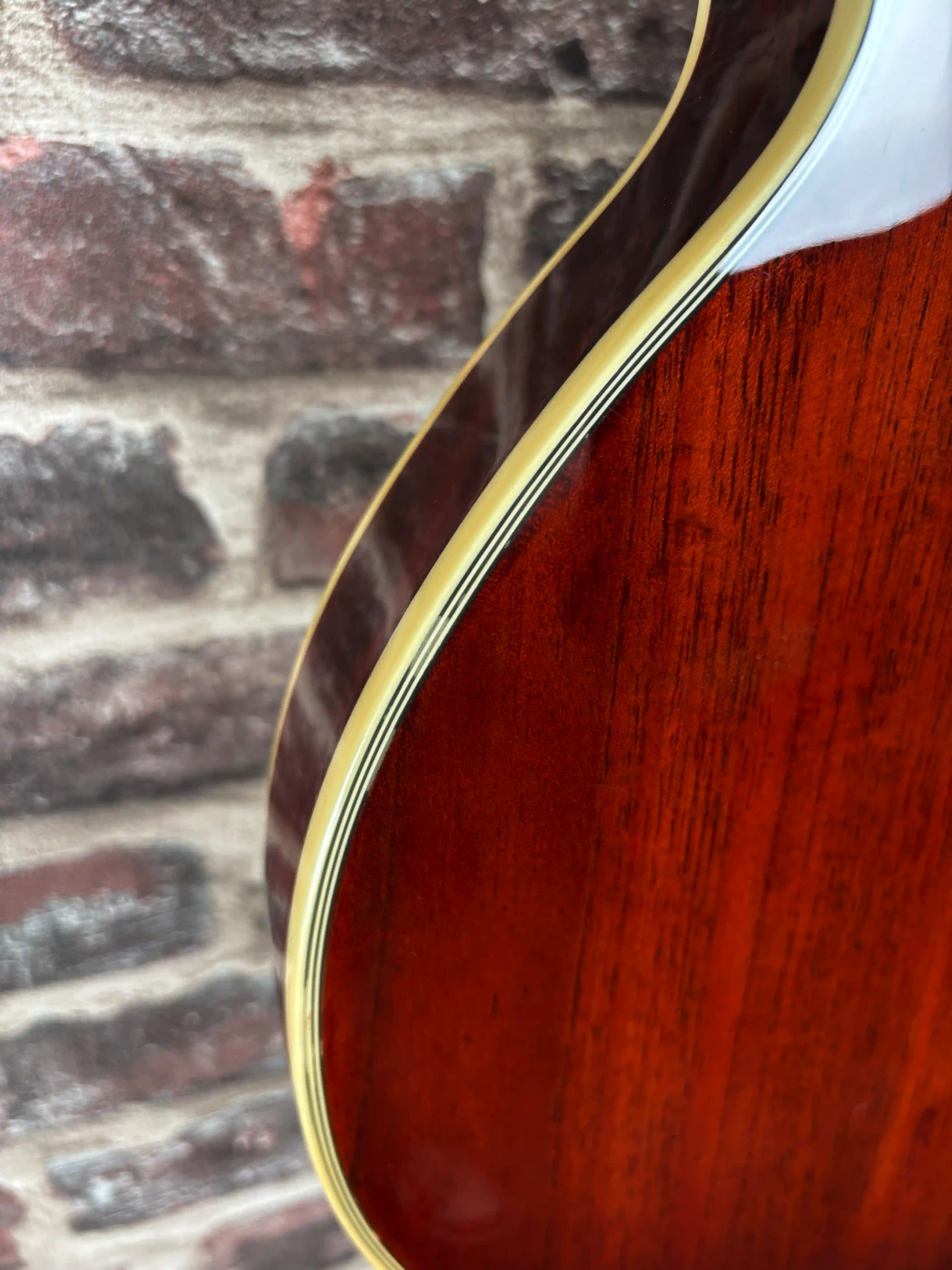 Custom 77 London's Burning Modified LH OCCASION