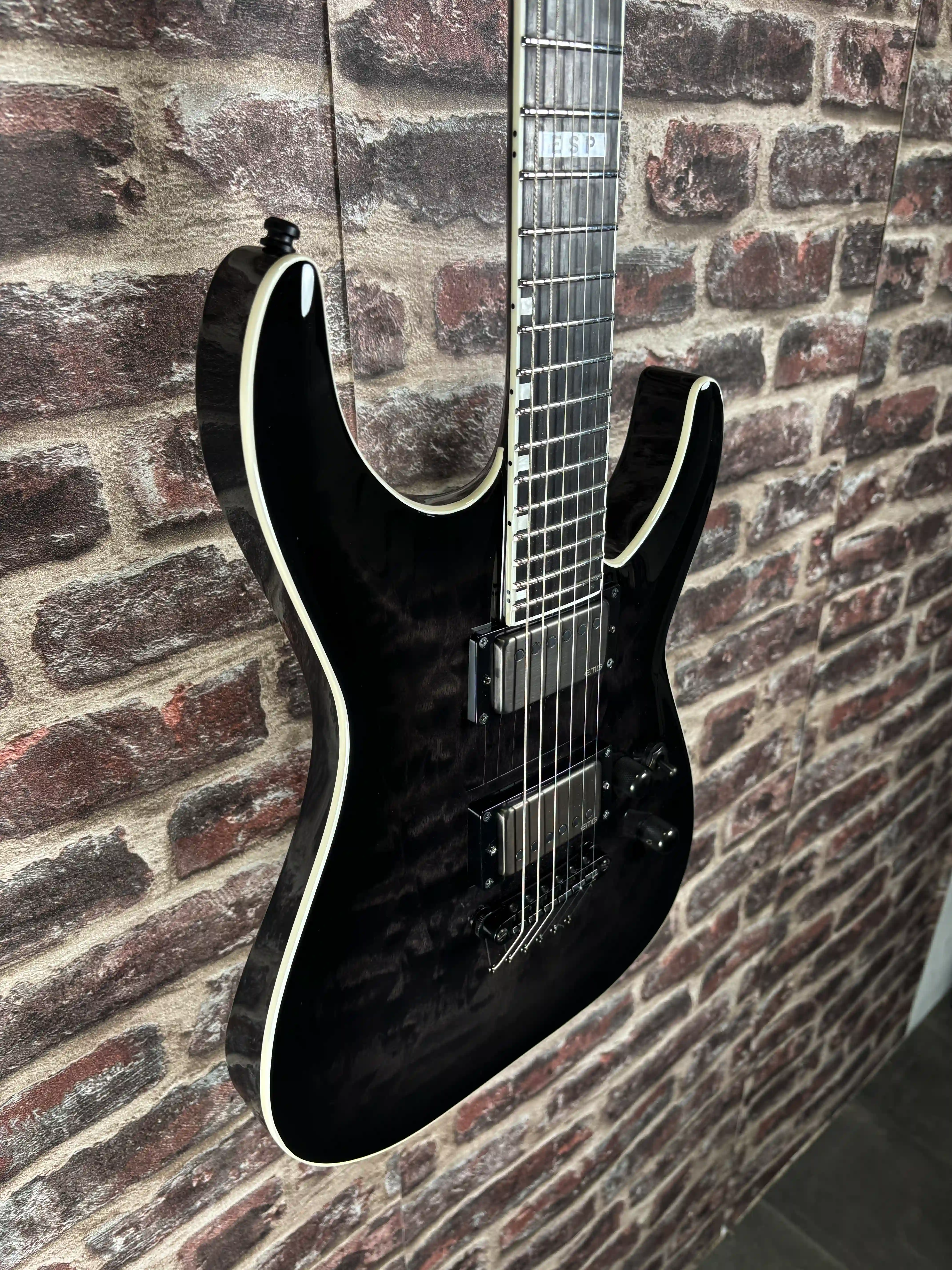 ESP E‑II Horizon NT‑II See Thru Black Sunburst OCCASION