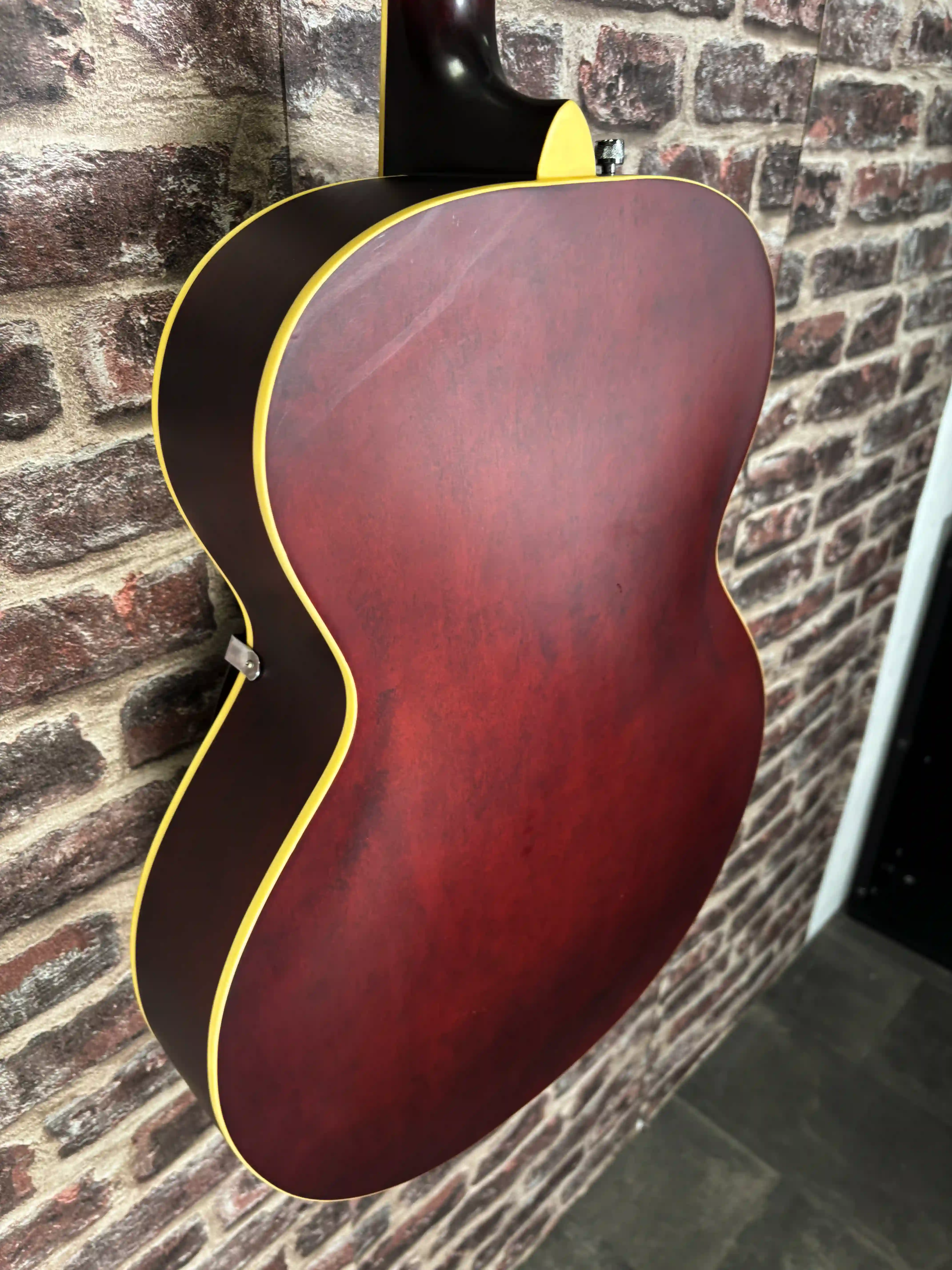 Gretsch G100 Synchromatic Sunburst Korea OCCASION