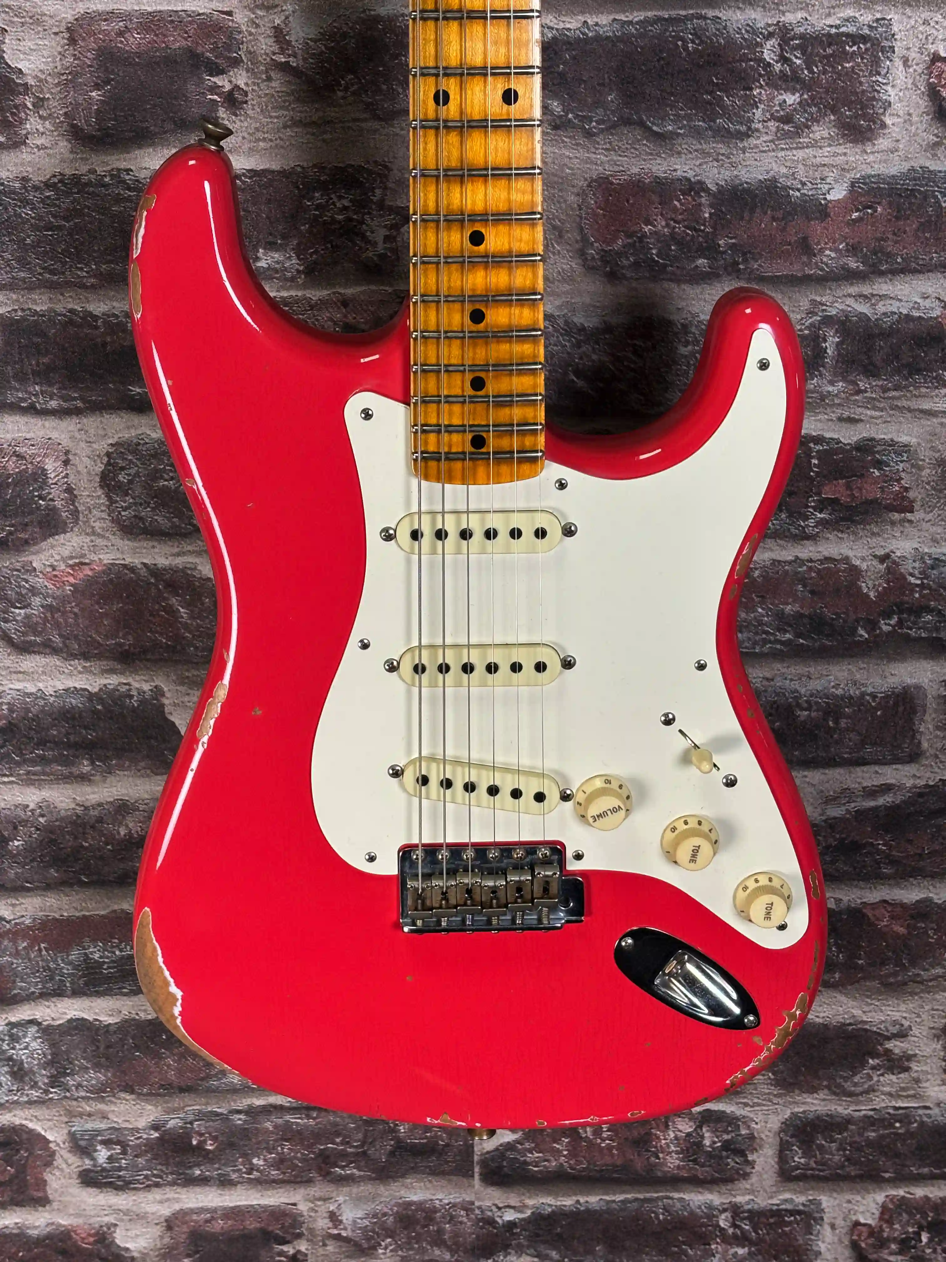 Fender 2018 NAMM LTD 58 Stratocaster Relic Fiesta Red OCCASION