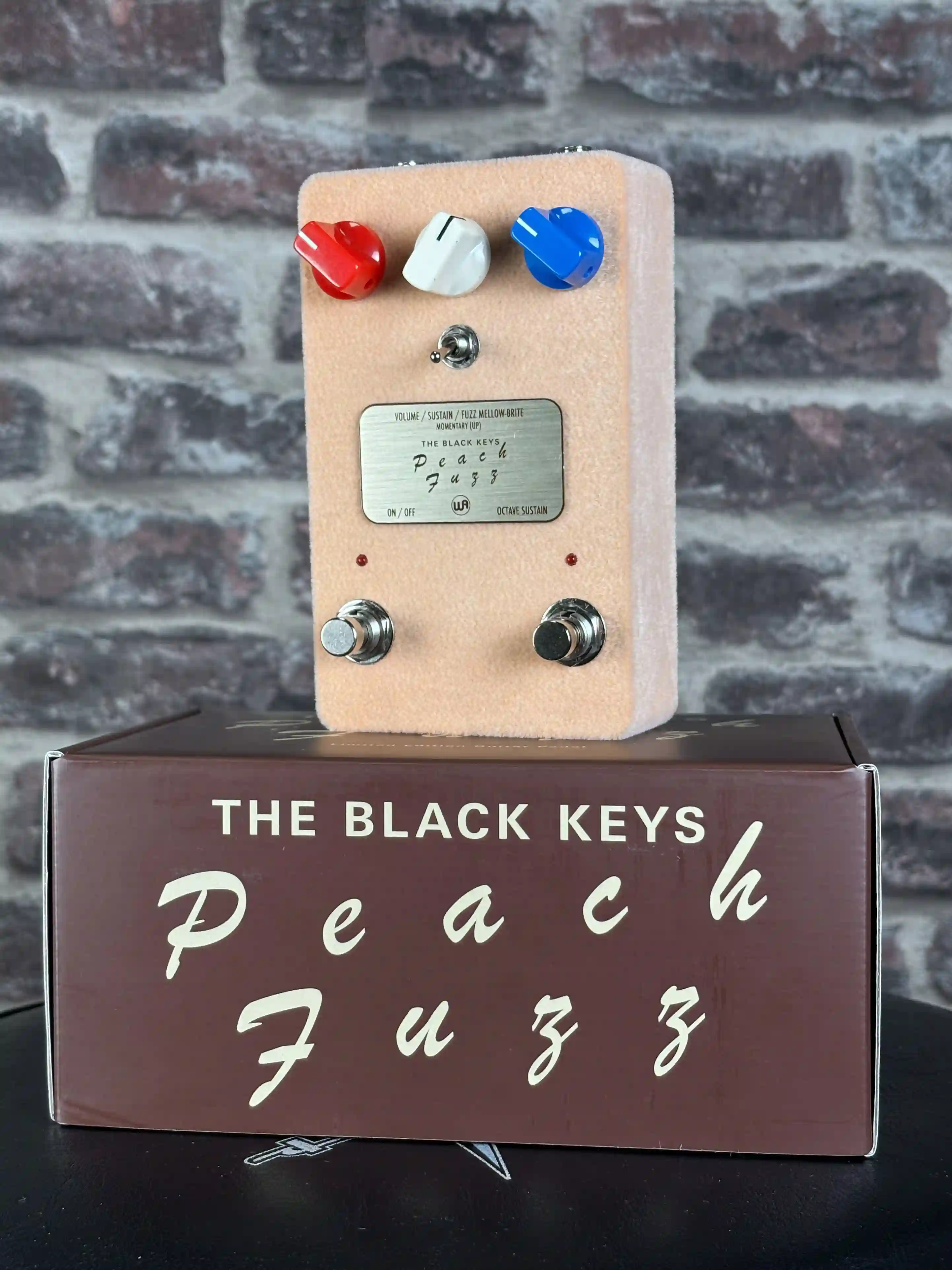 Warm Audio Peach Fuzz The Black Keys