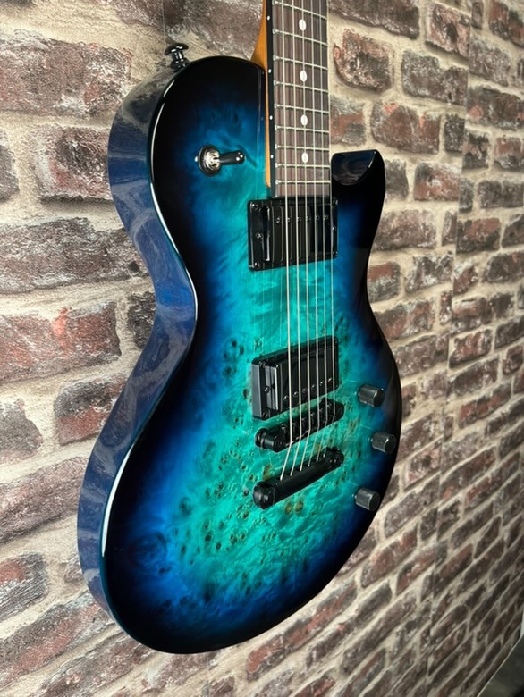 Schecter Solo‑II Standard Ocean Blue Burst