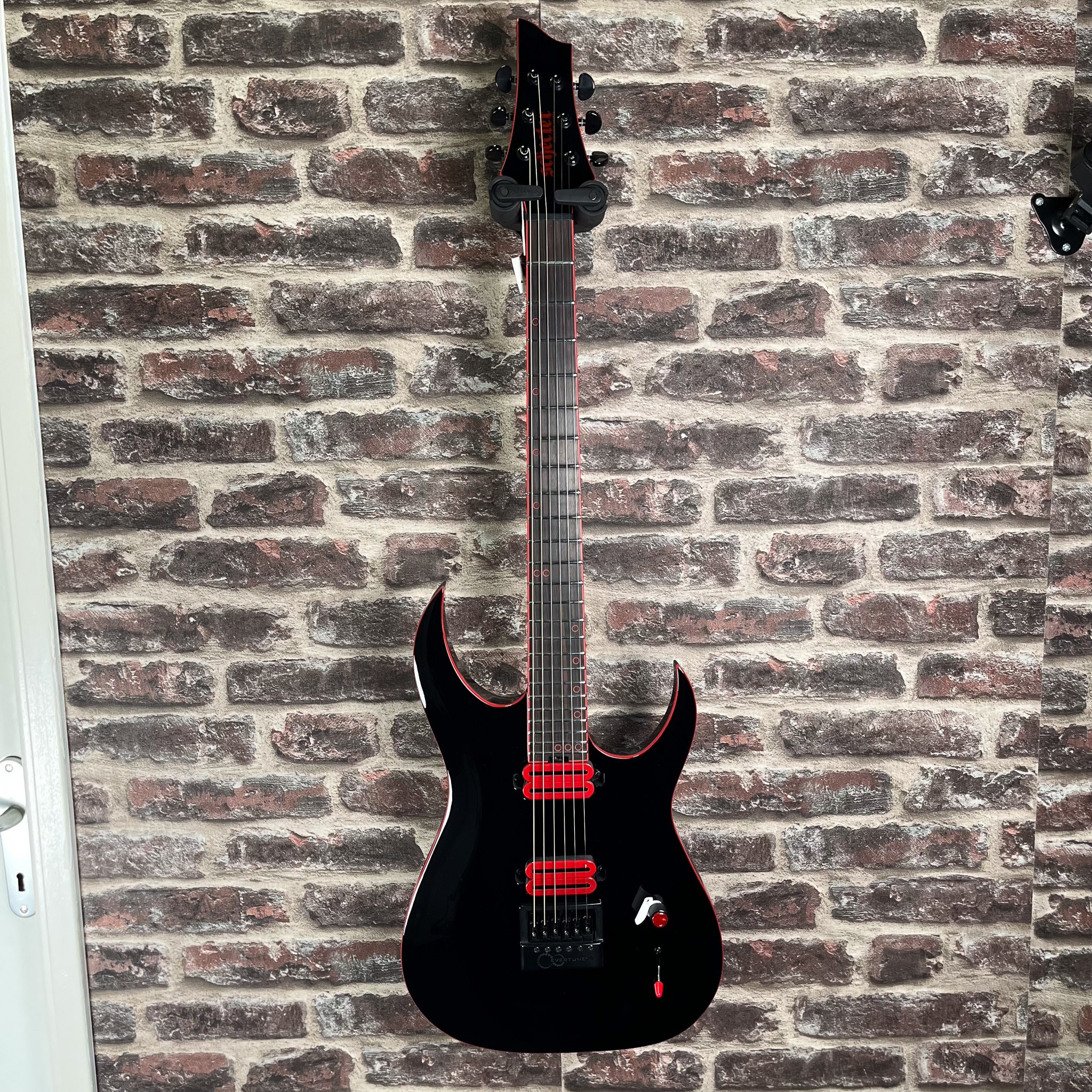Schecter Sunset‑6 EverTune Red Dawn