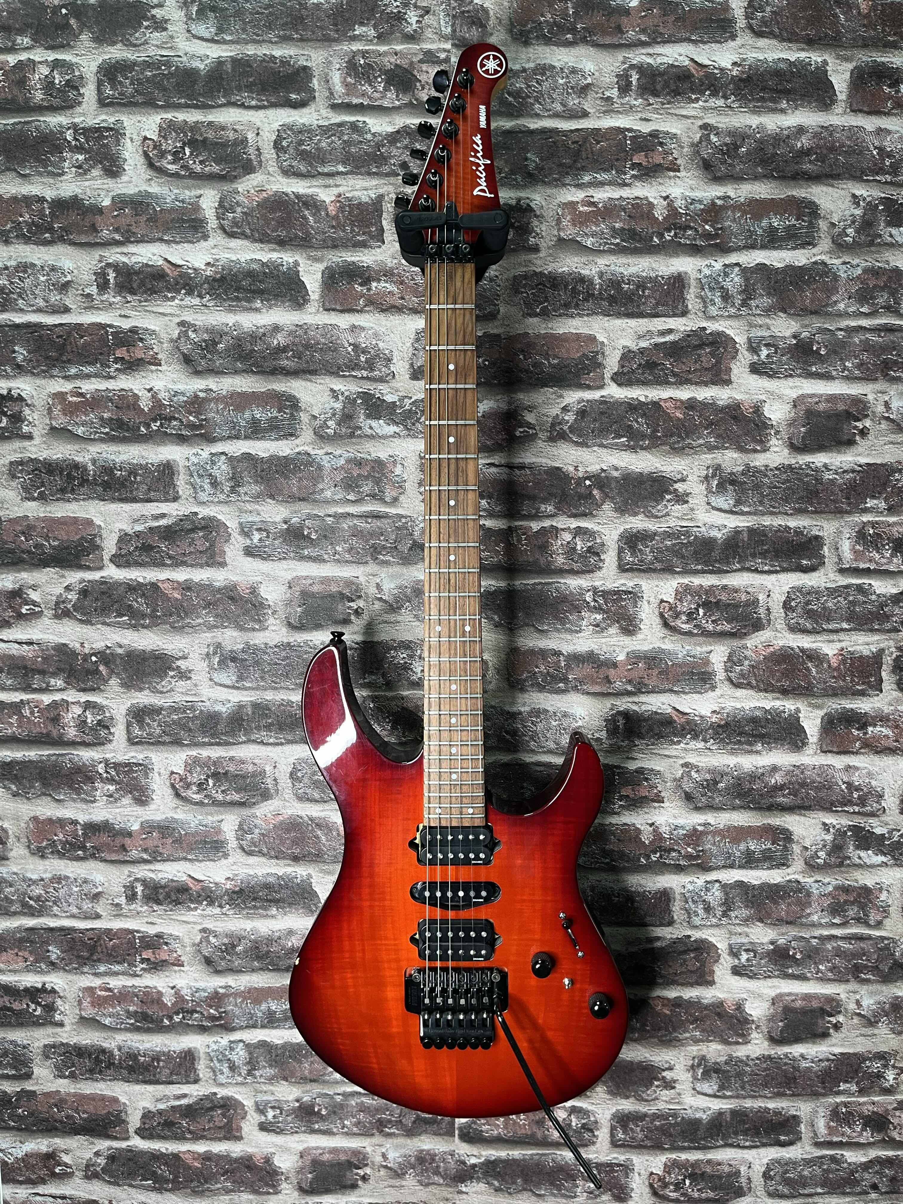 Yamaha PAC 821D Cherry Red Burst OCCASION